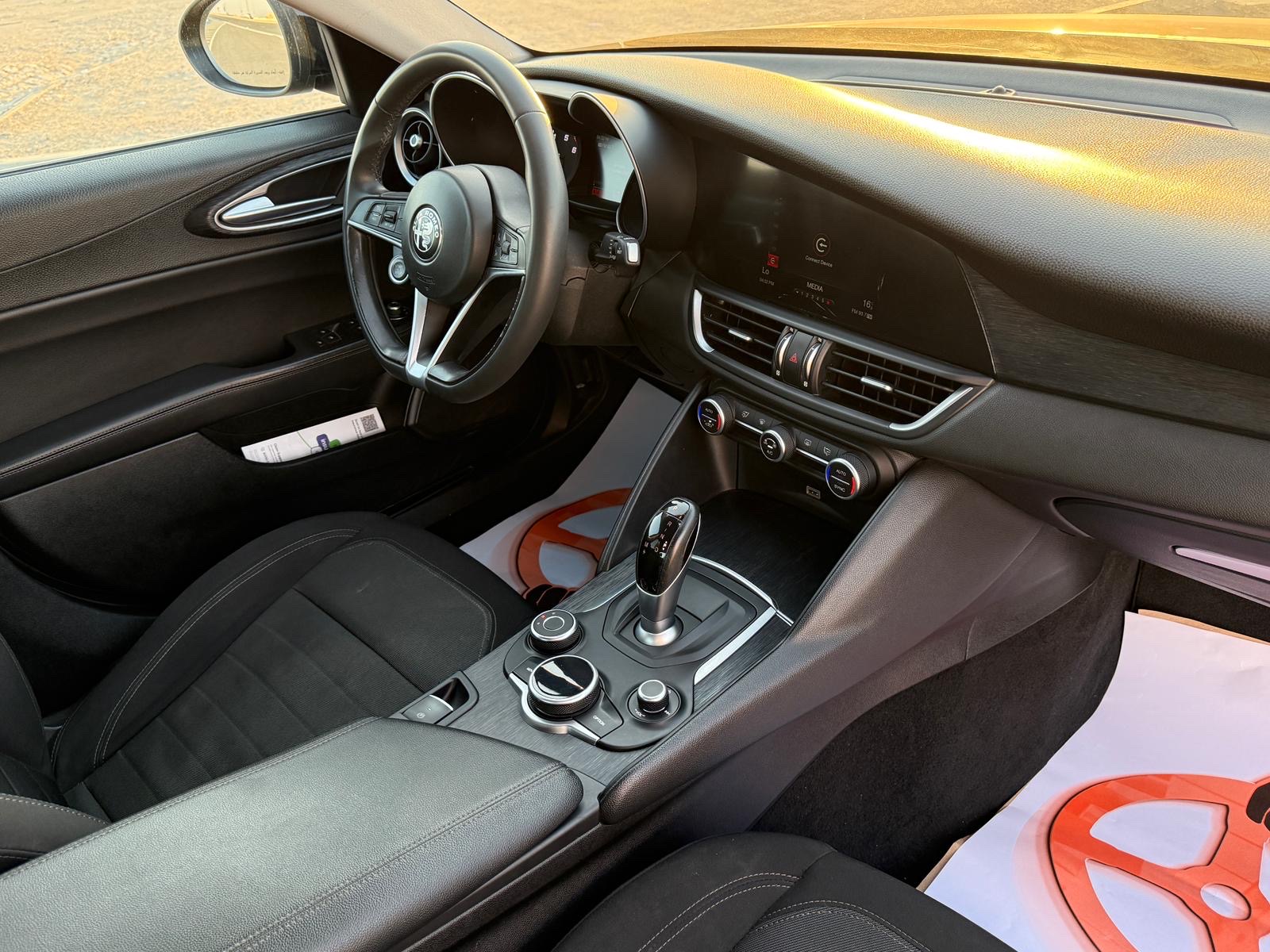 Alfa Romeo giulia 2019 - Image 4
