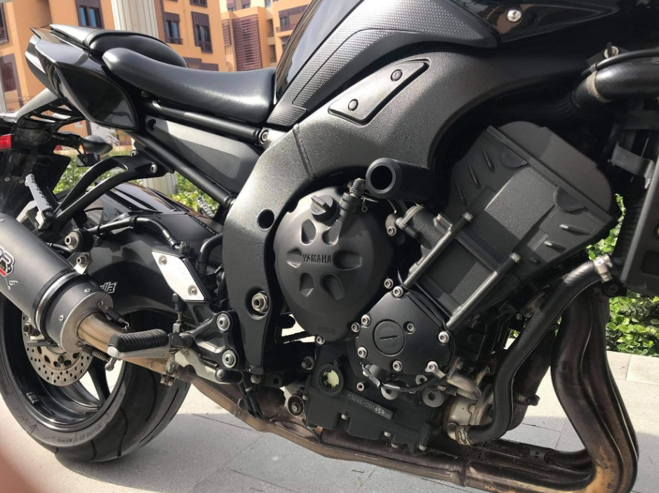 Yamaha  FJR 1300  2013 - Image 2