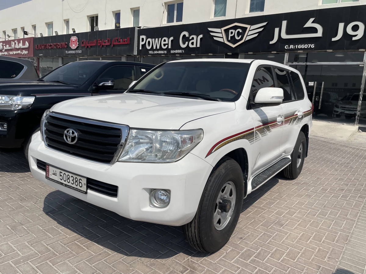 Toyota Land Cruiser GX 2012