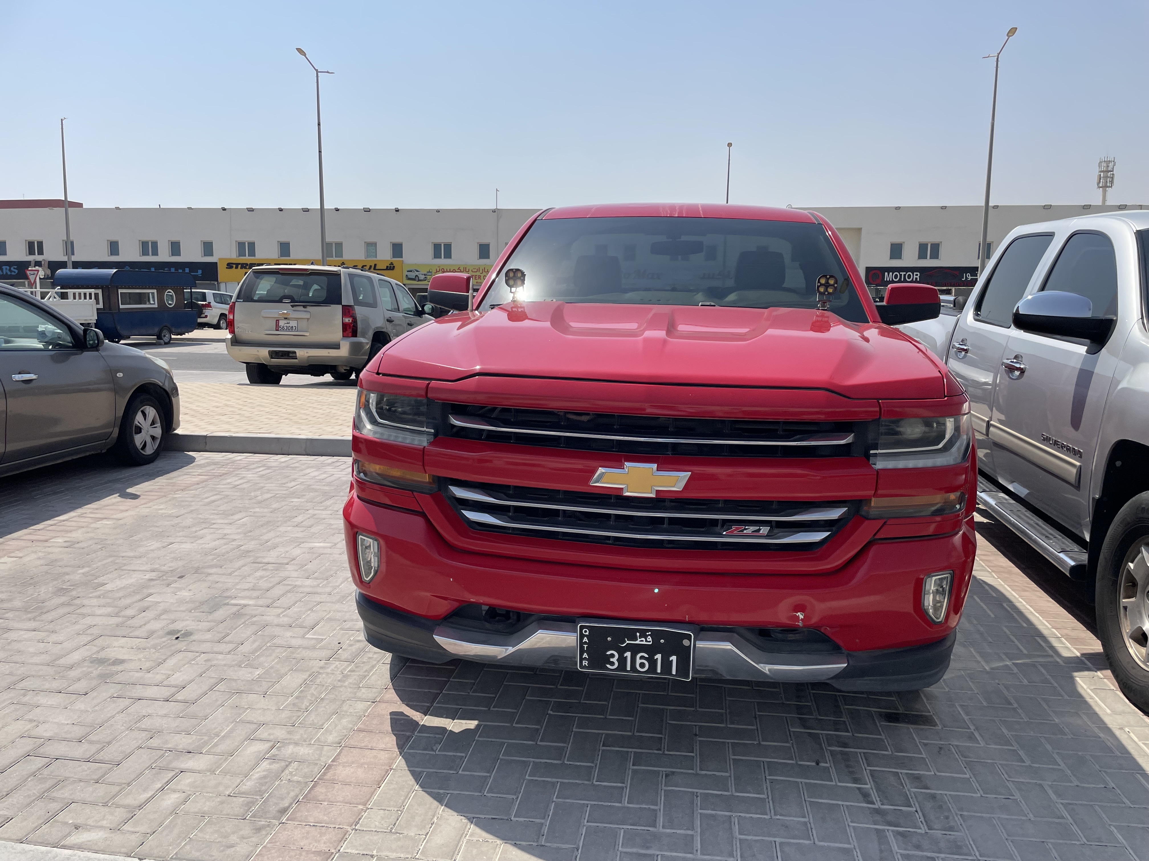Chevrolet Silverado 2017 - Image 2