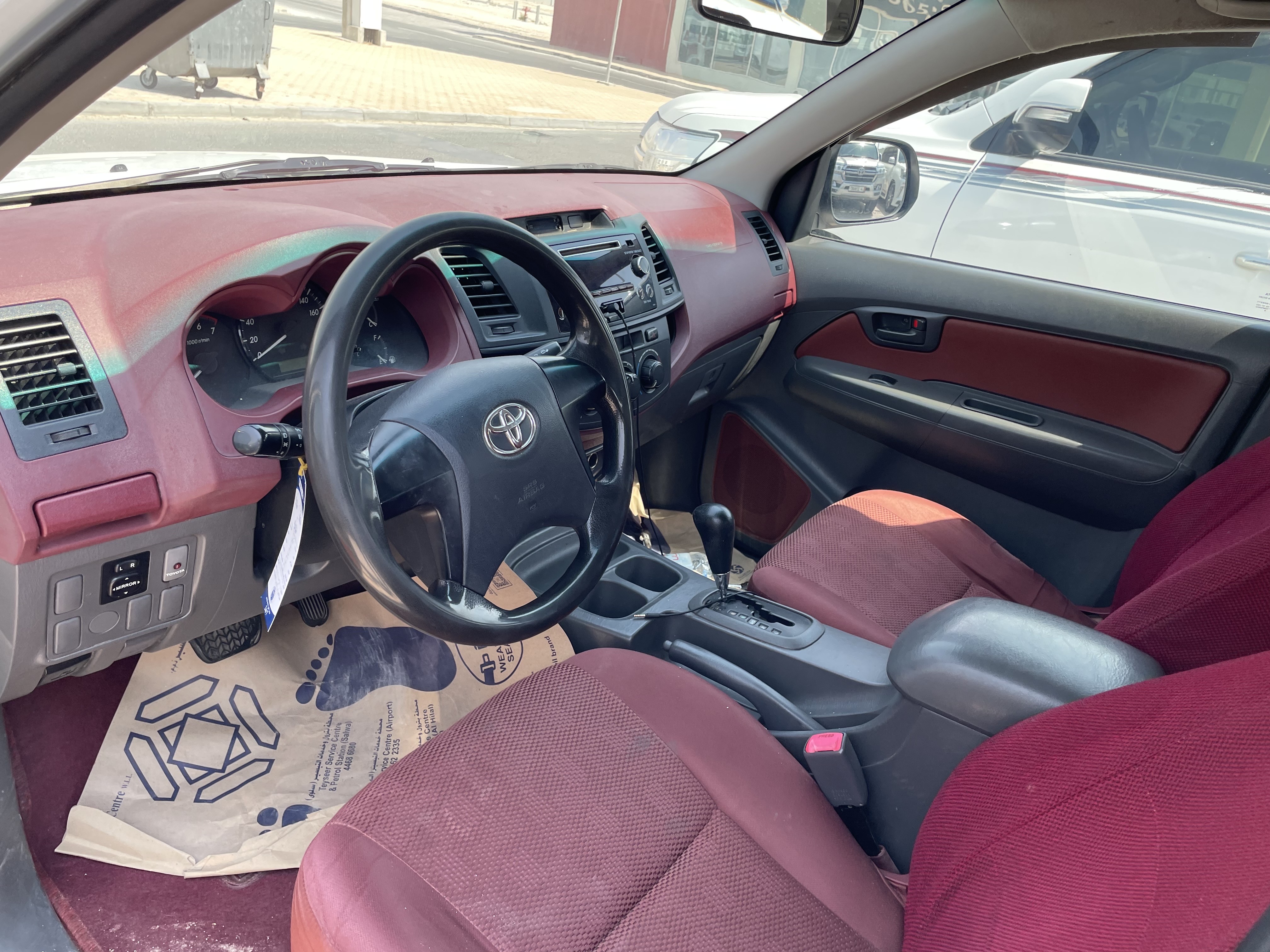 Toyota Hilux 2014 - Image 4