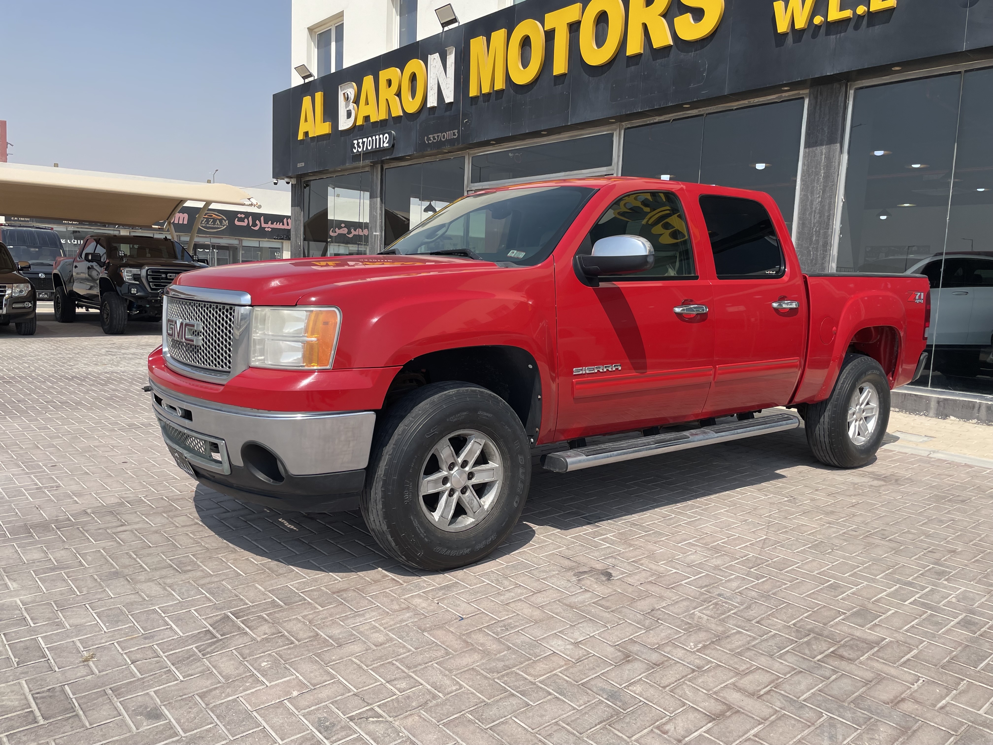 GMC Sierra Z 71 2010 - Image 2