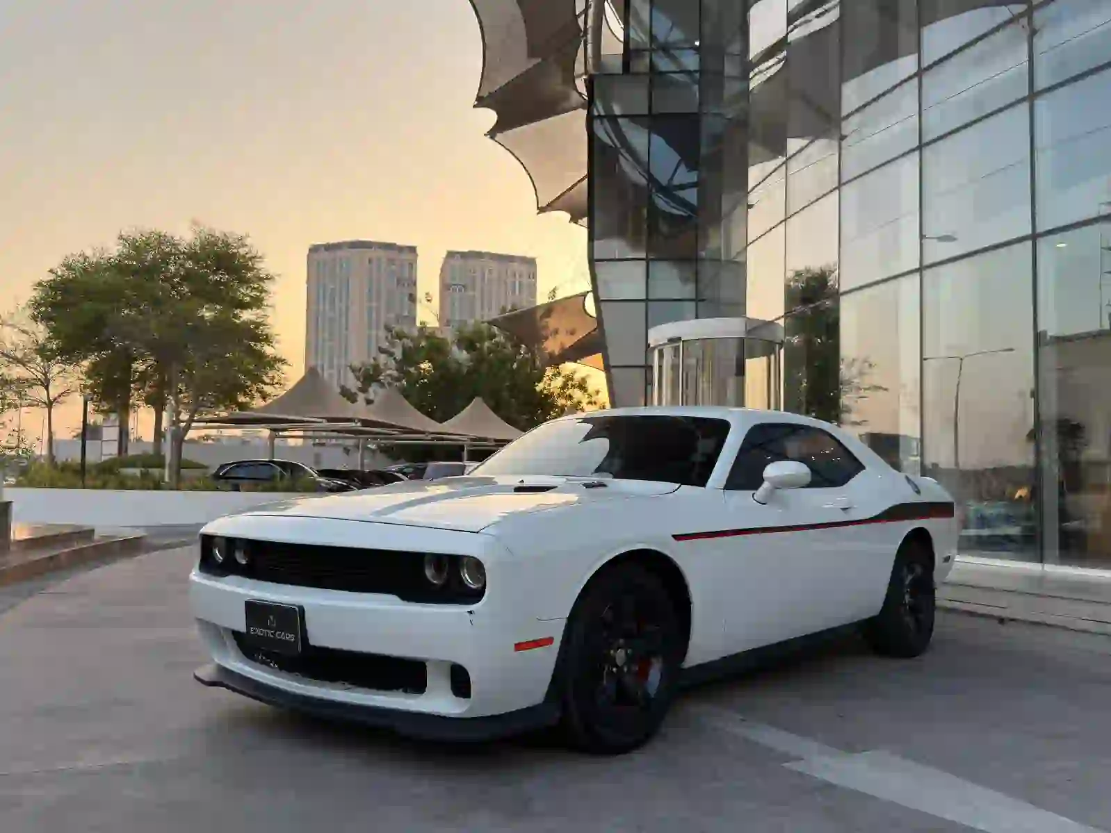 دودج تشالينج ريد اي هينيسي 2014 - Image 2