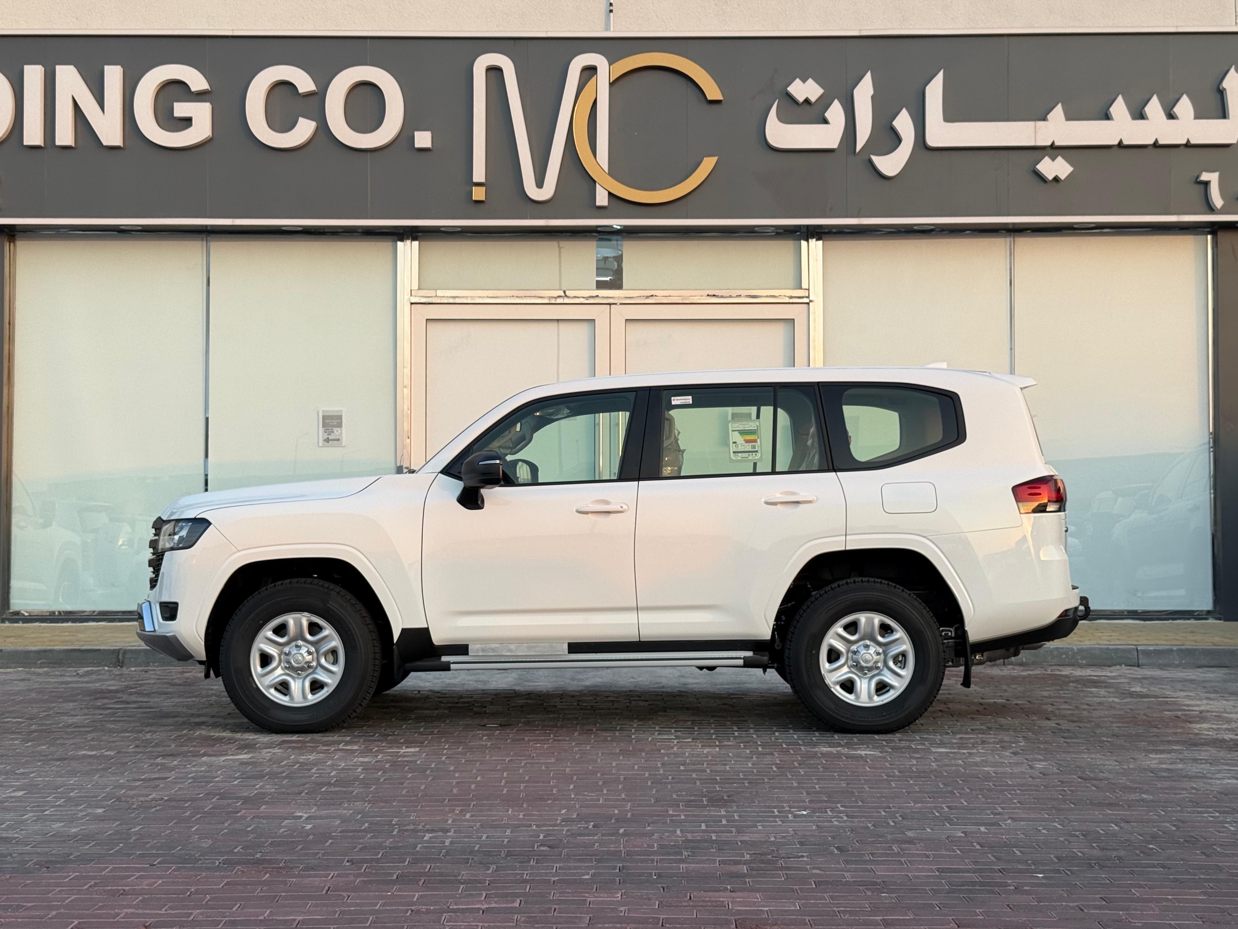Toyota Land Cruiser GX.R 2025 - Image 2