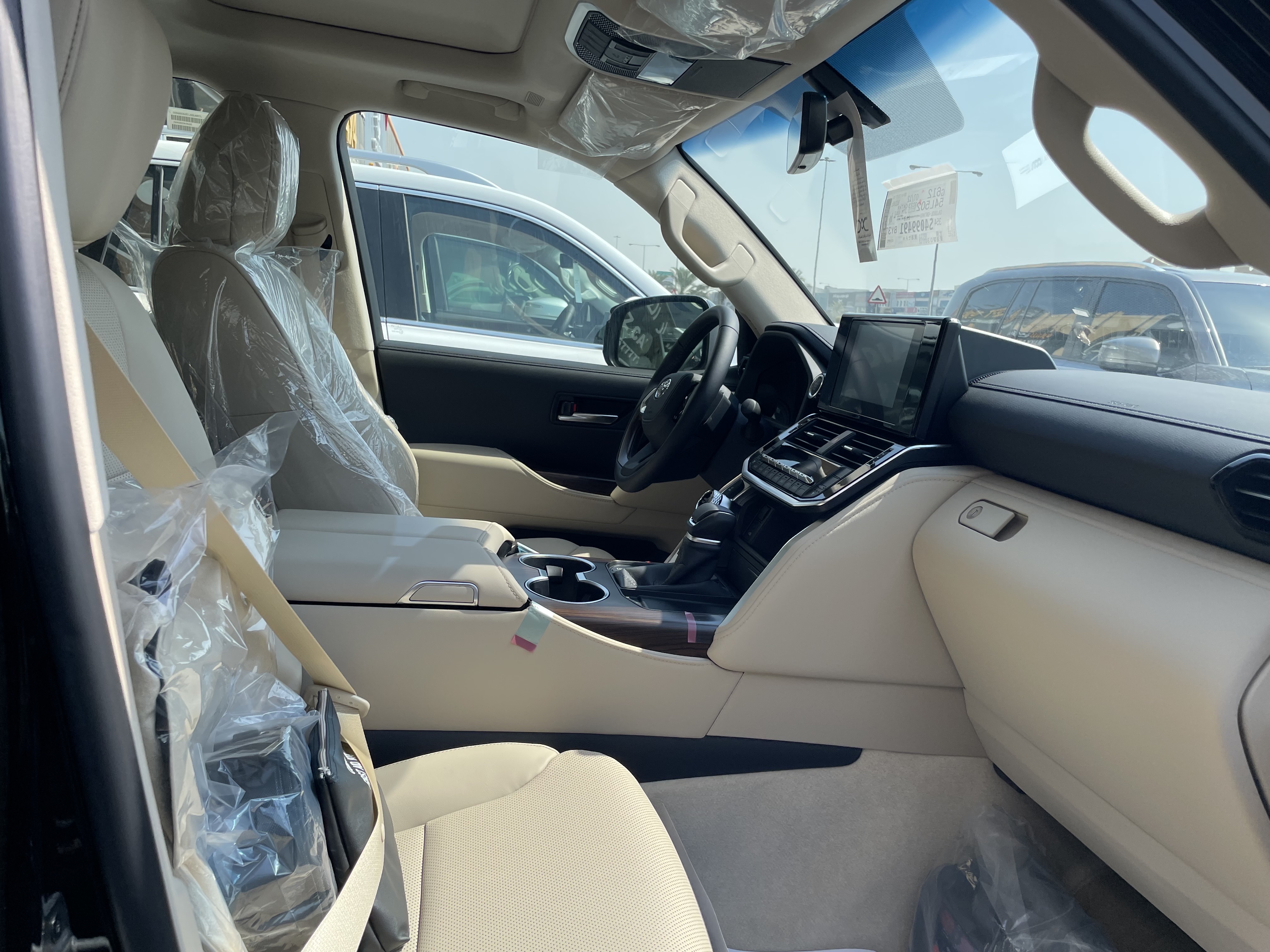 Toyota Land Cruiser GX.R 2025 - Image 4
