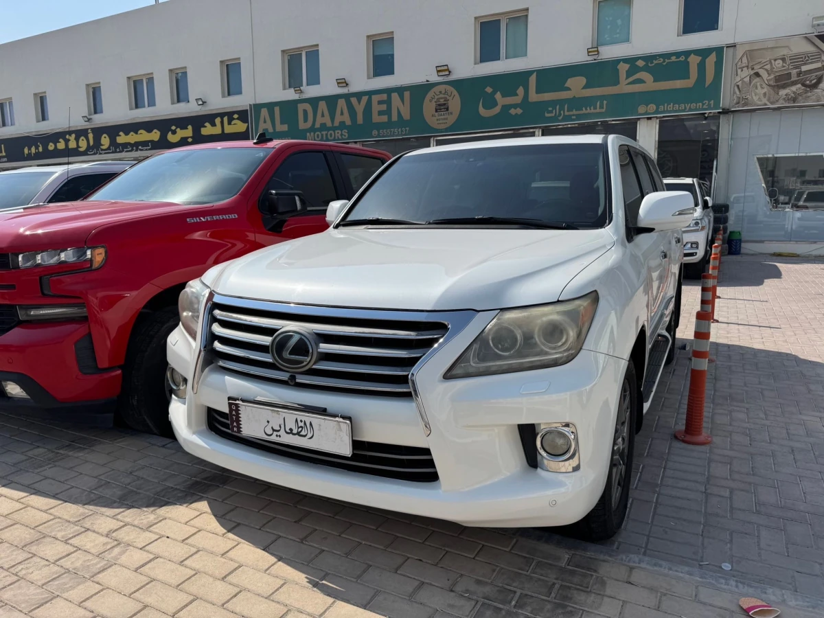 Lexus LX 570 2013