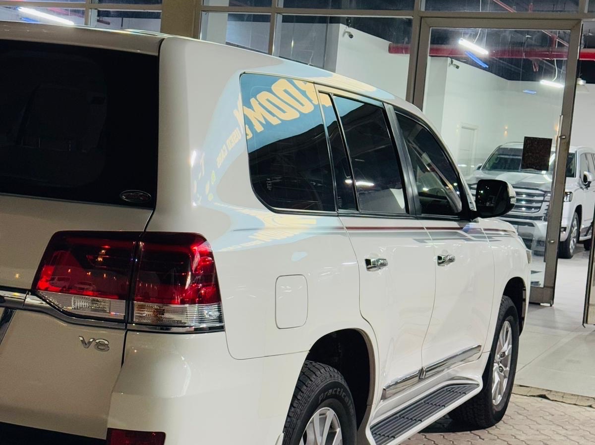 Toyota Land Cruiser GX.R 2021 - Image 3