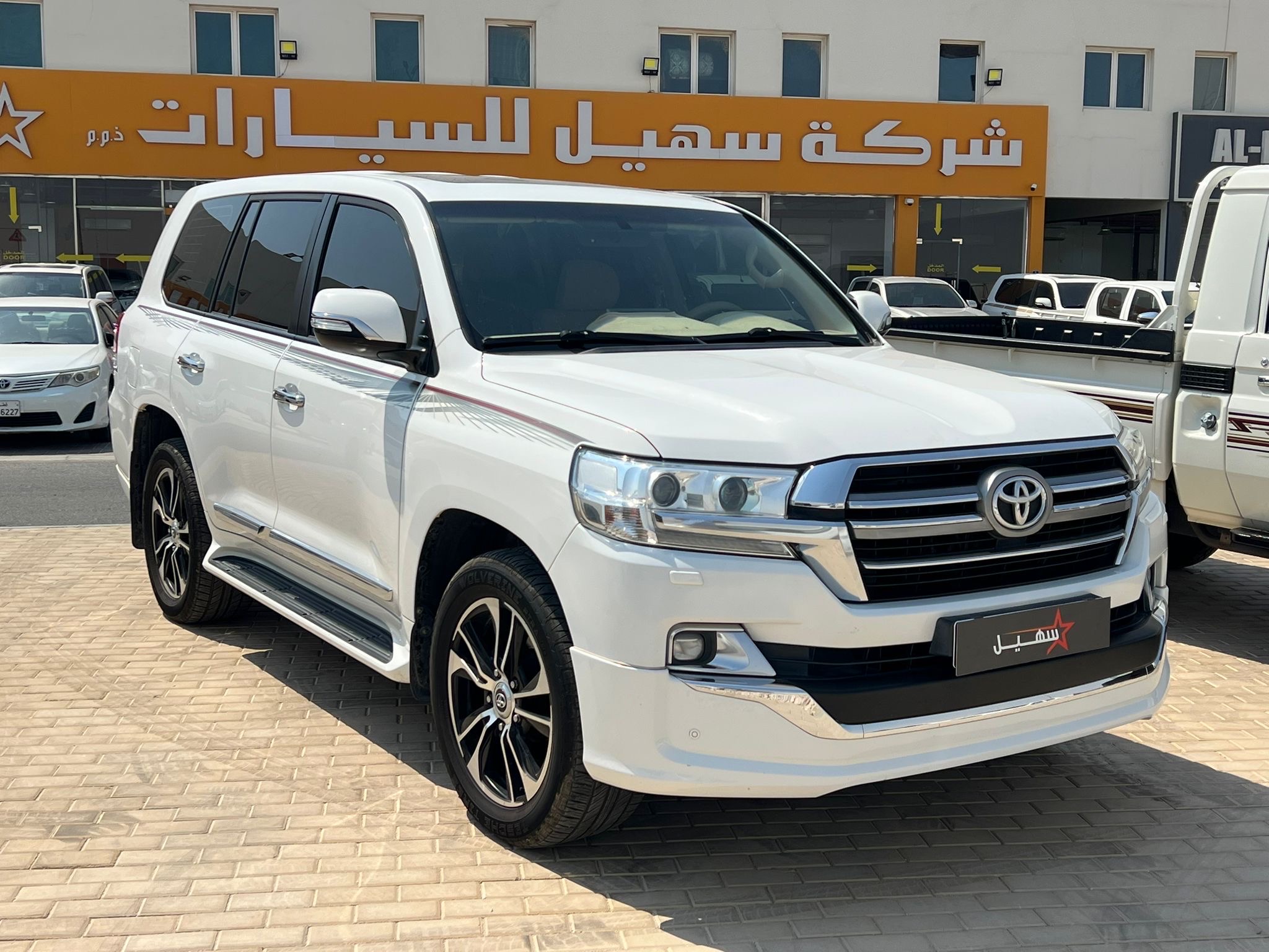 تويوتا لاند كروزر جي اكس.ار 2019 - Image 1