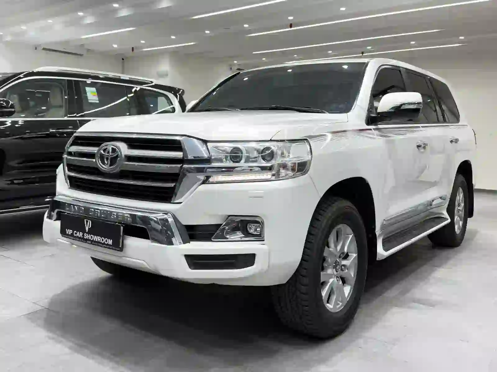 Toyota Land Cruiser GX.R 2019 - Image 2