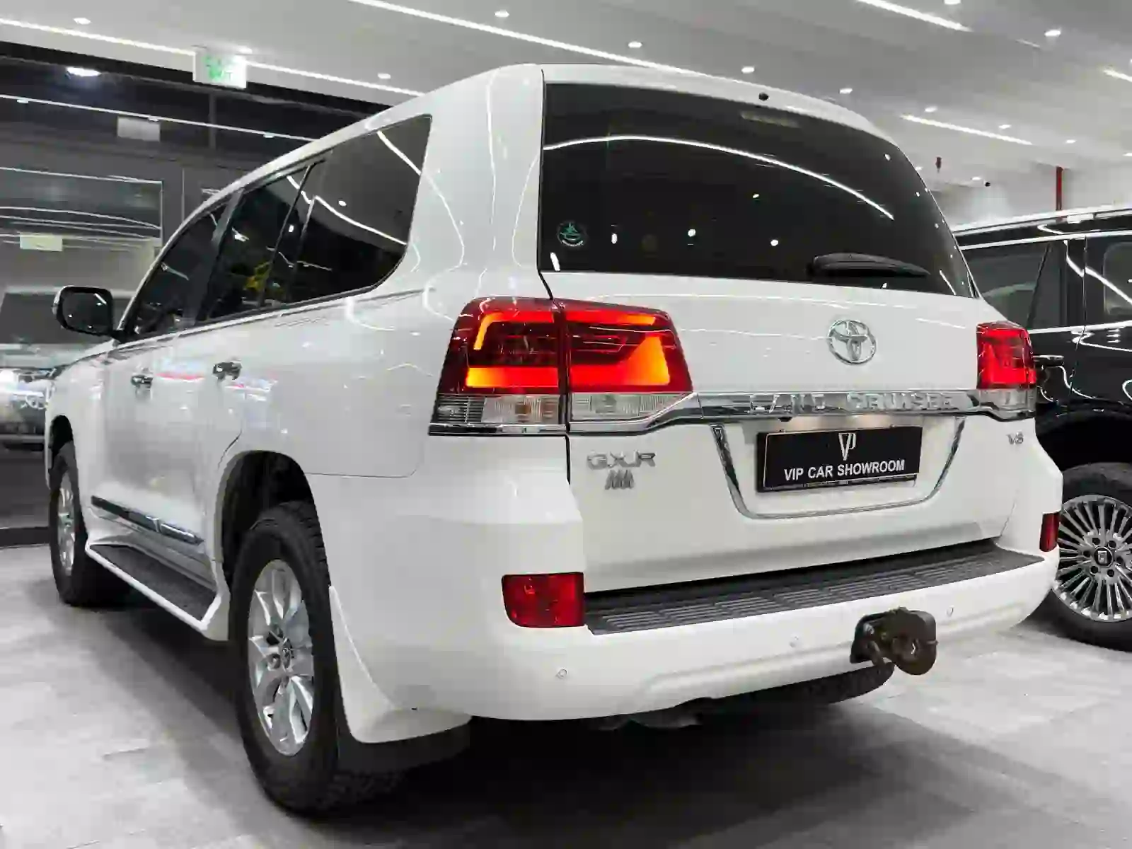 Toyota Land Cruiser GX.R 2019 - Image 4