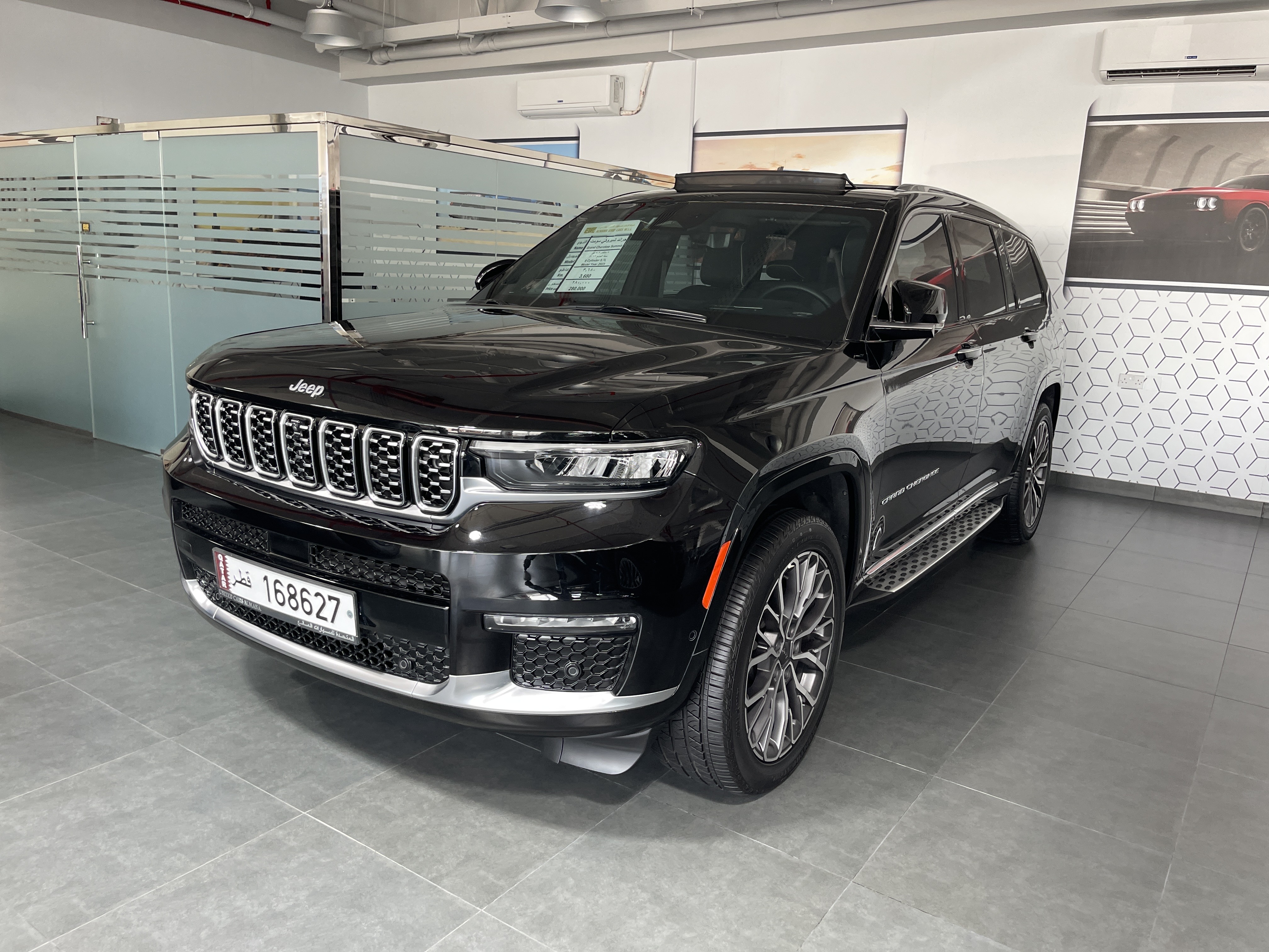 Jeep Grand Cherokee Summit 2023