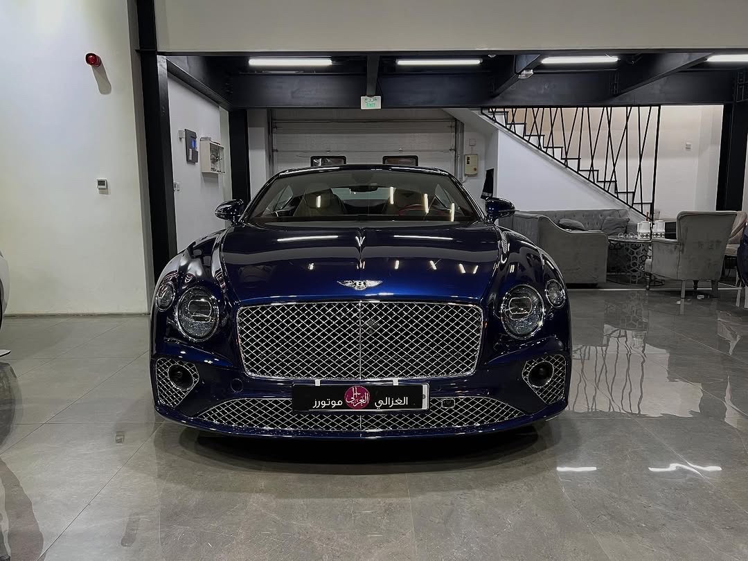 Bentley Continental GT 2020 - Image 2