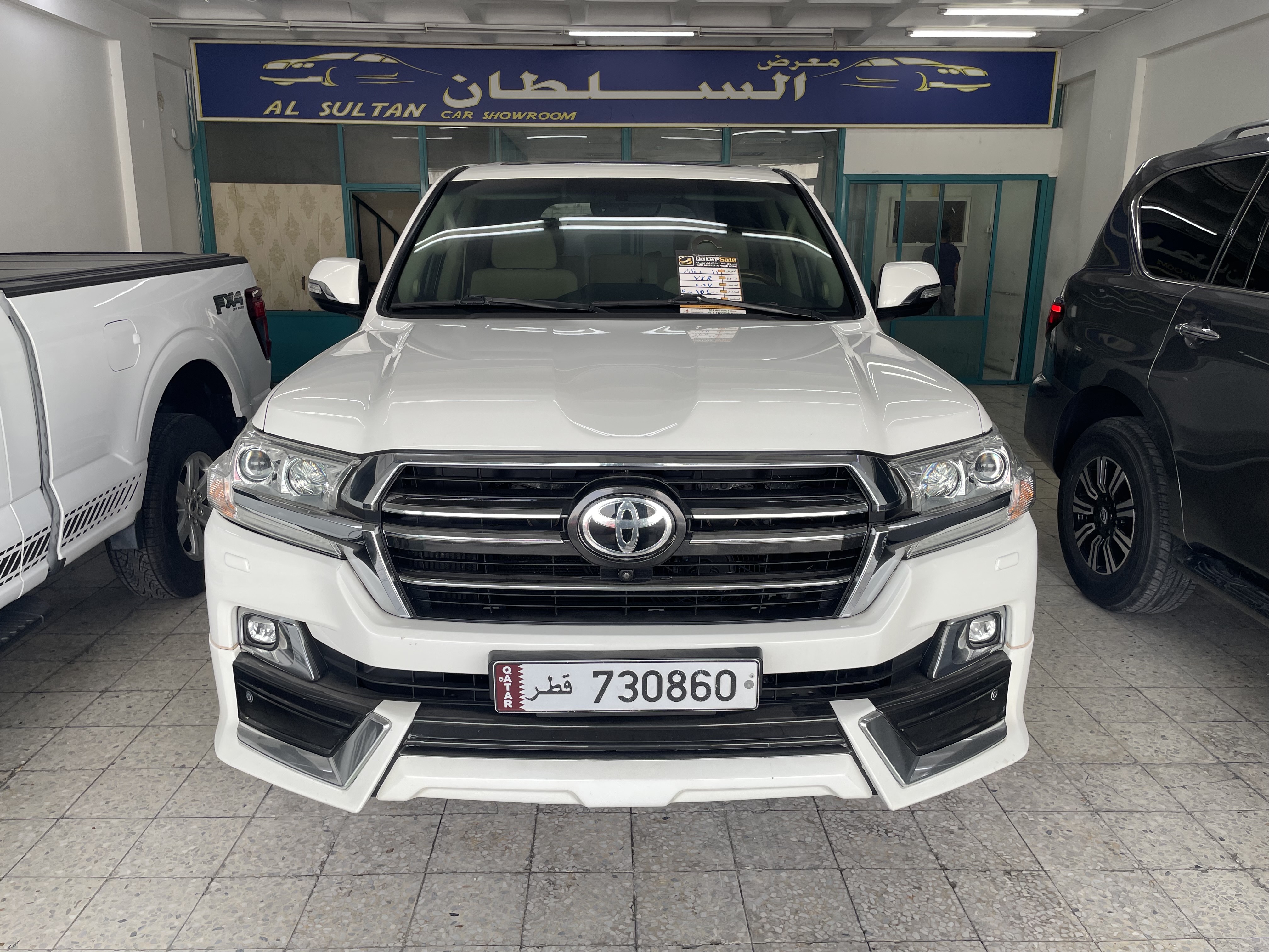 Toyota Land Cruiser VX.R 2018 - Image 2