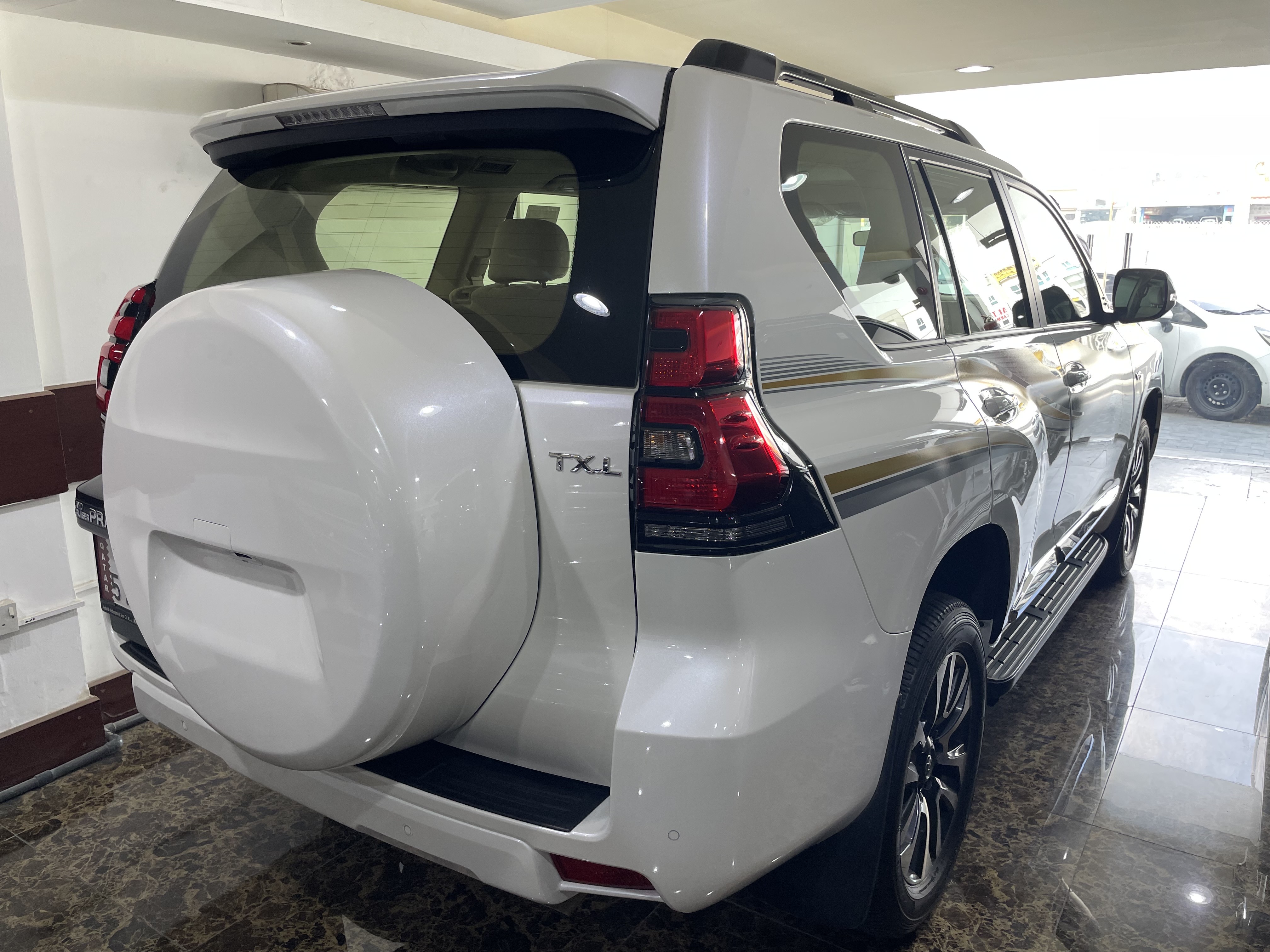 Toyota Prado TXL 2023 - Image 2