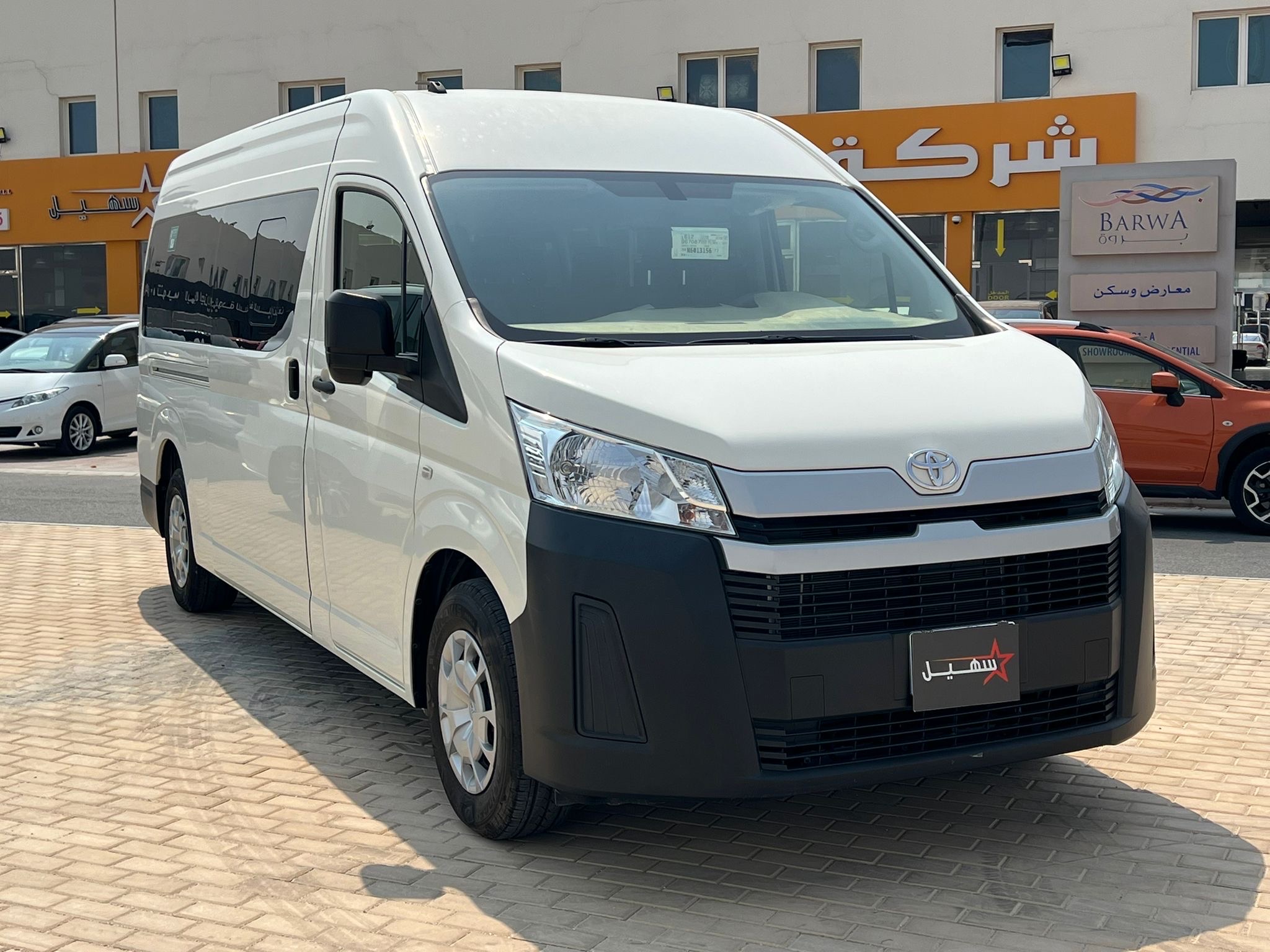 تويوتا هاي-إيس 2022 - Image 1