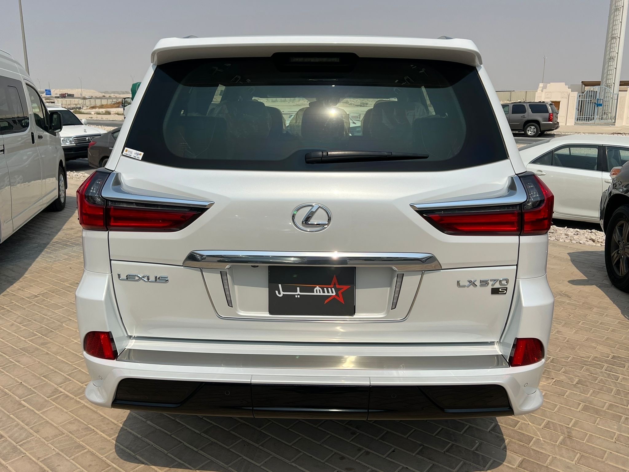 لكزس ال اكس 570 اس 2020 - Image 3