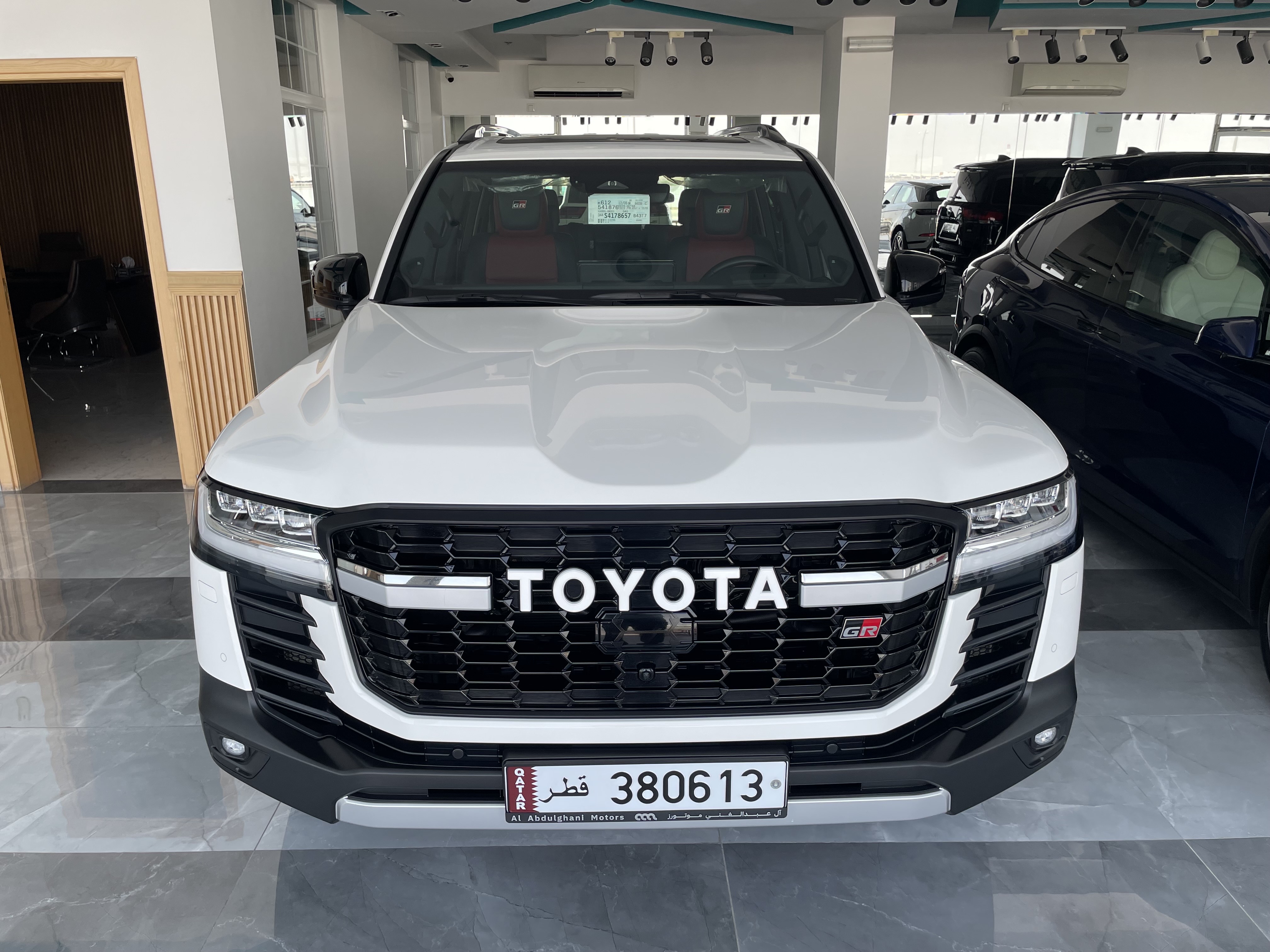 Toyota Land Cruiser G/R 2025 - Image 2
