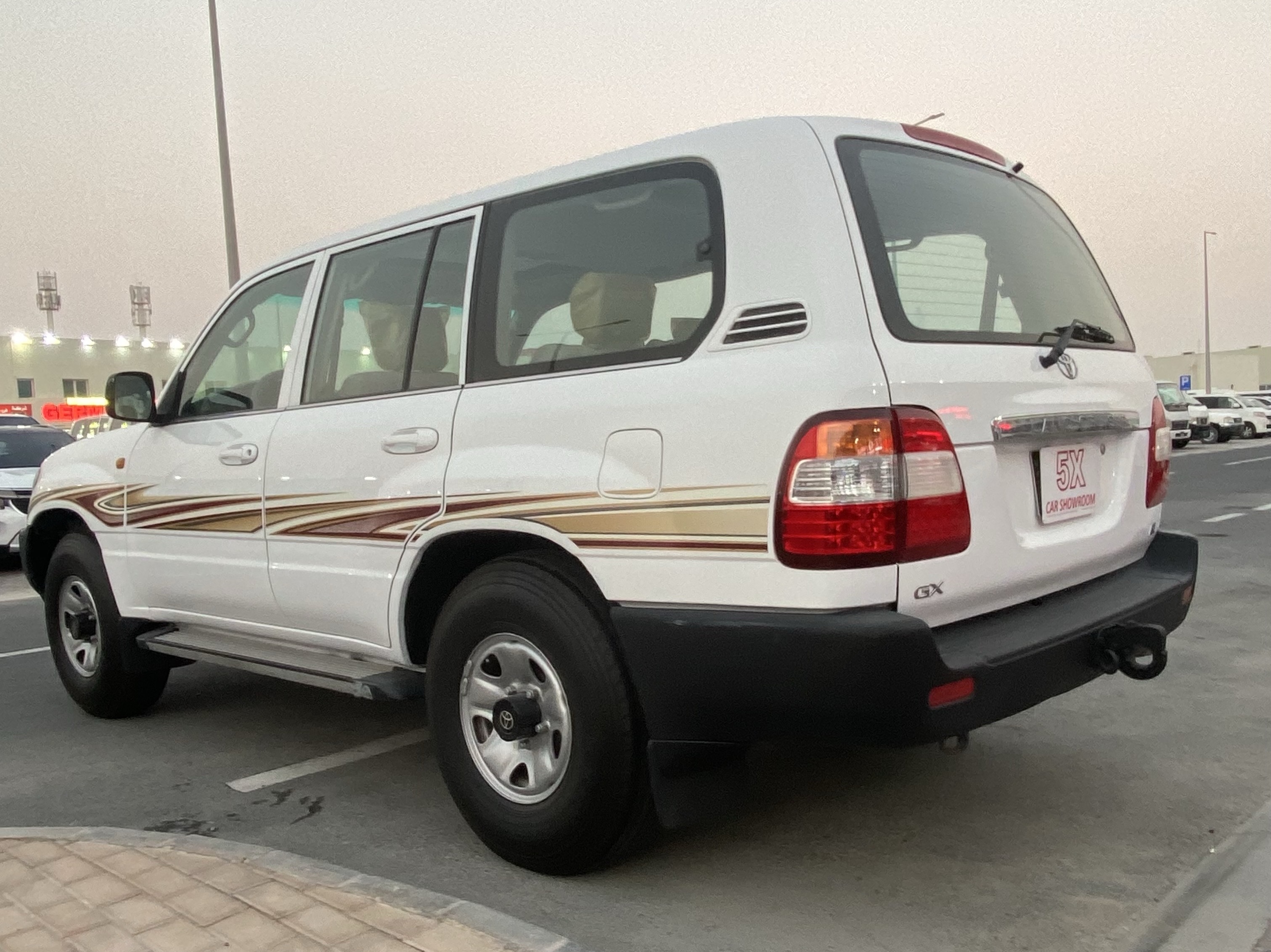تويوتا لاند كروزر GX Standard 2006 - Image 3