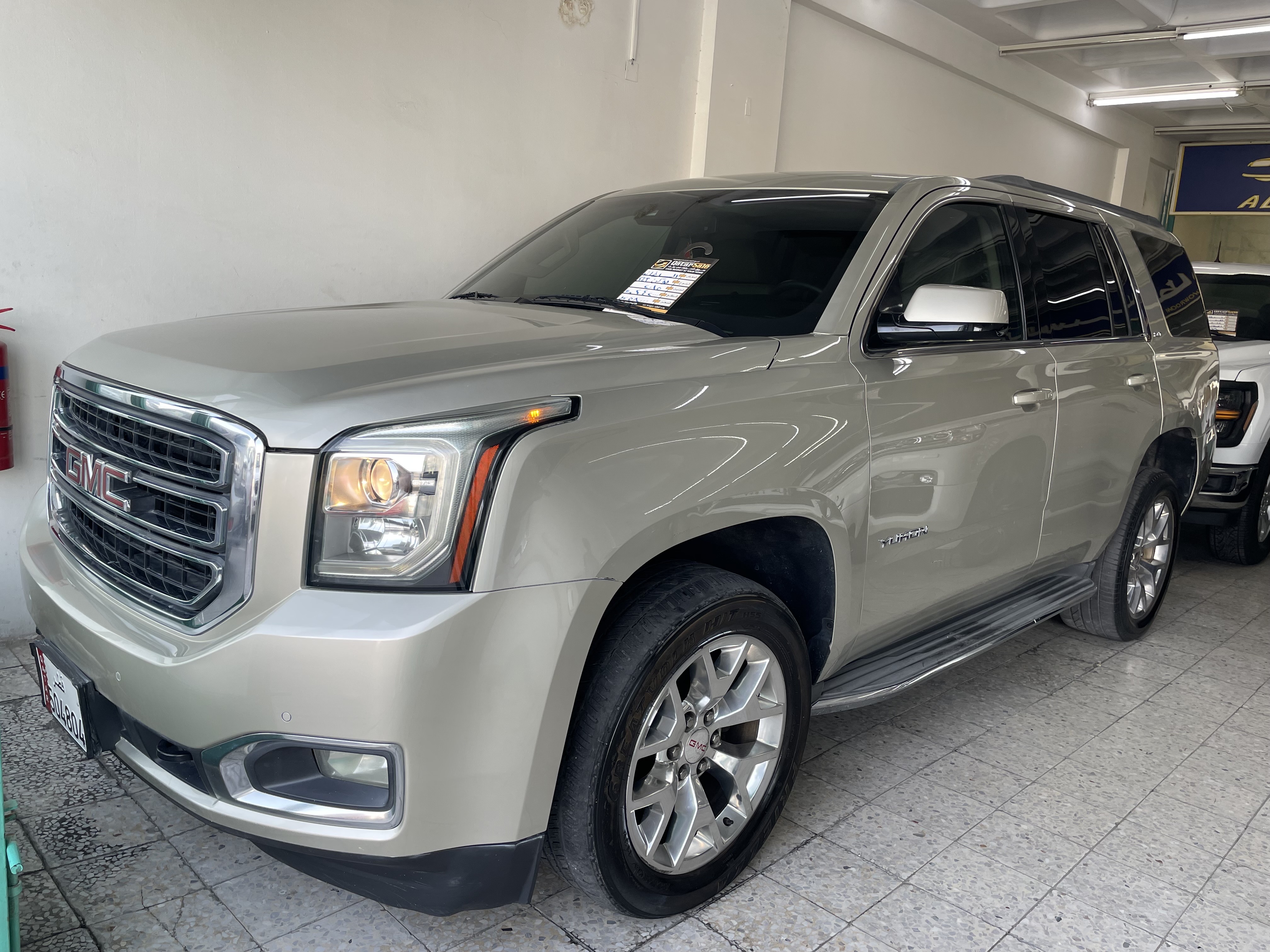 GMC Yukon SLT 2015