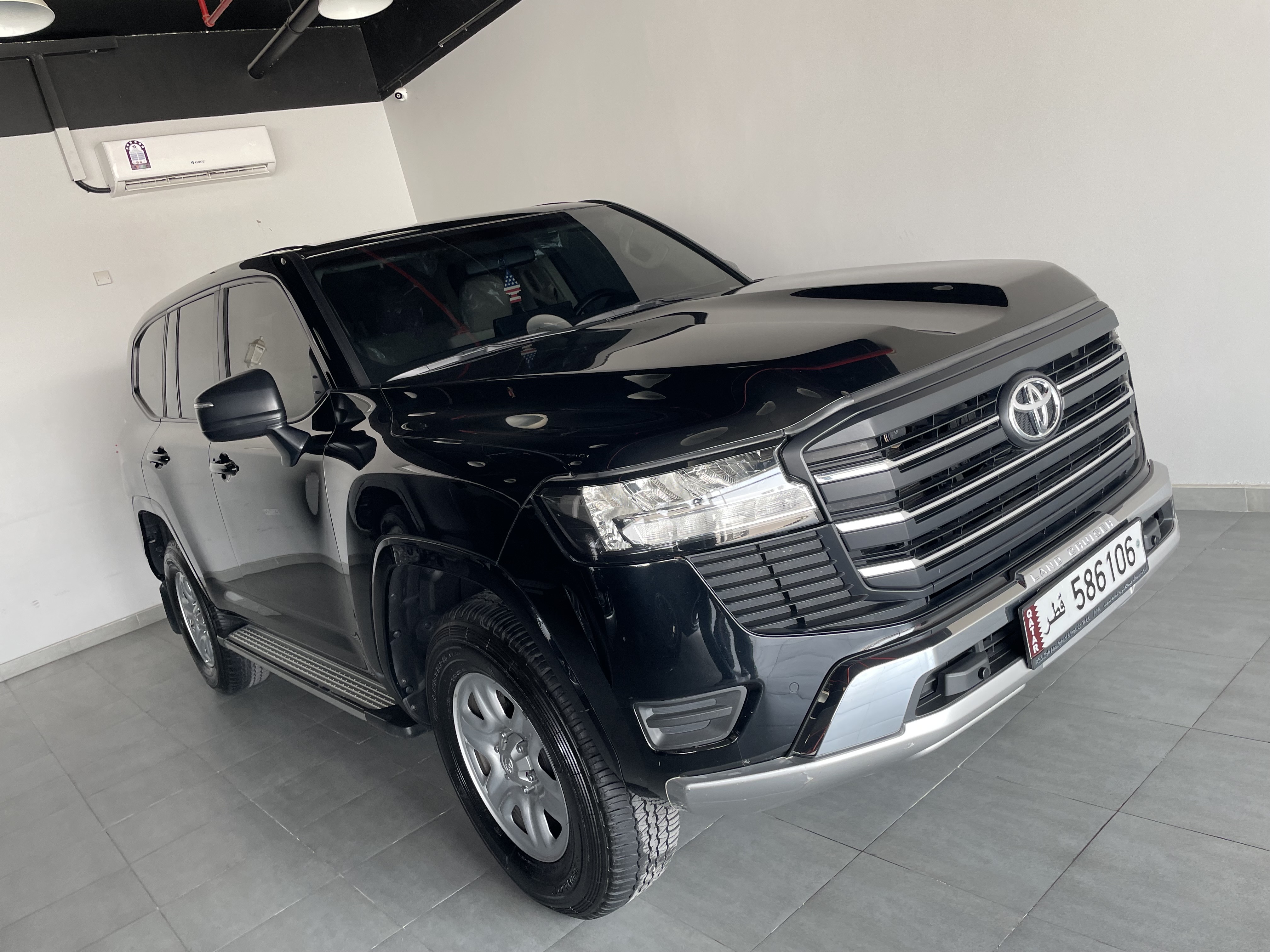 Toyota Land Cruiser G standard 2023