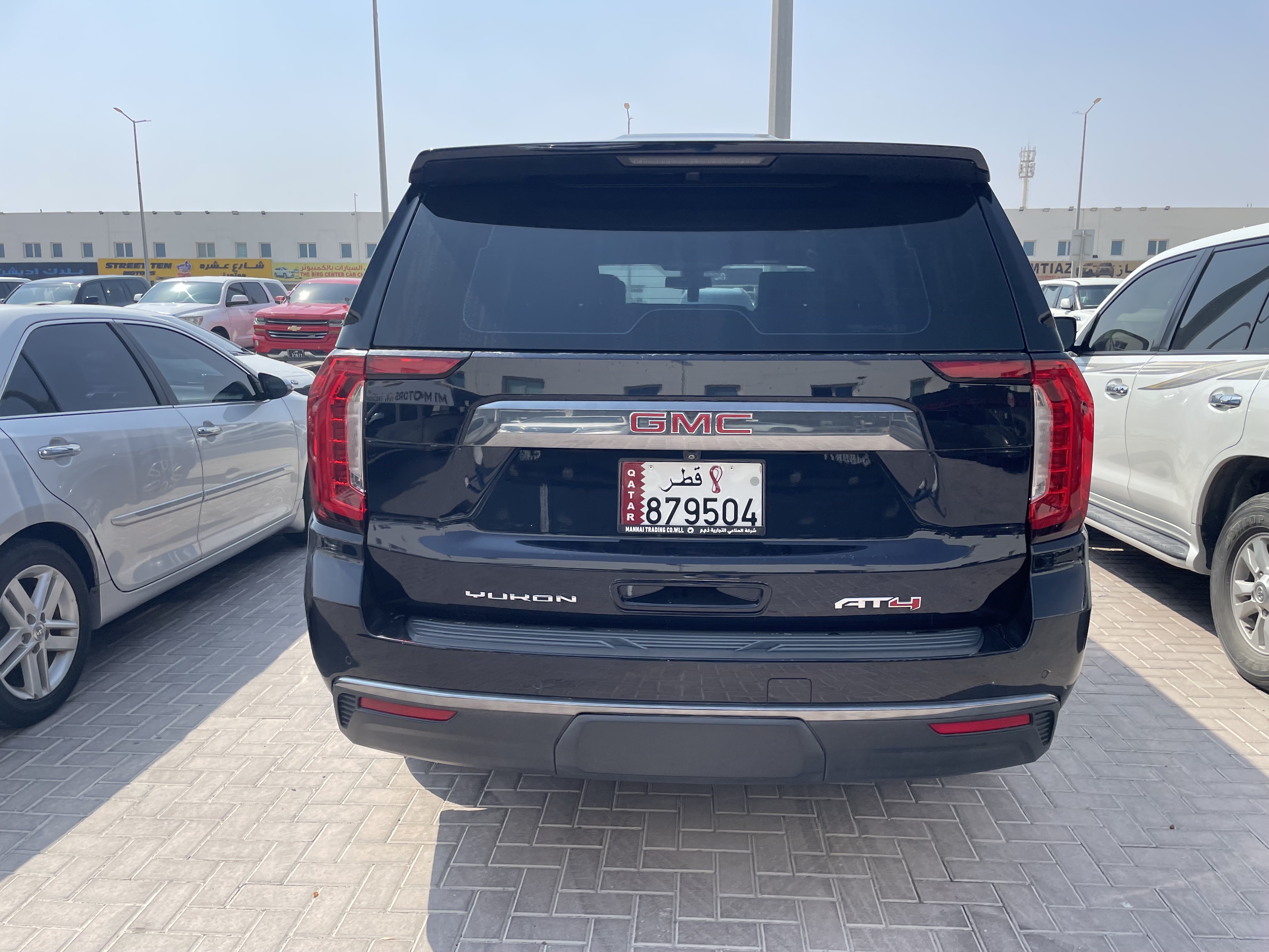 GMC Yukon AT4 2022 - Image 3