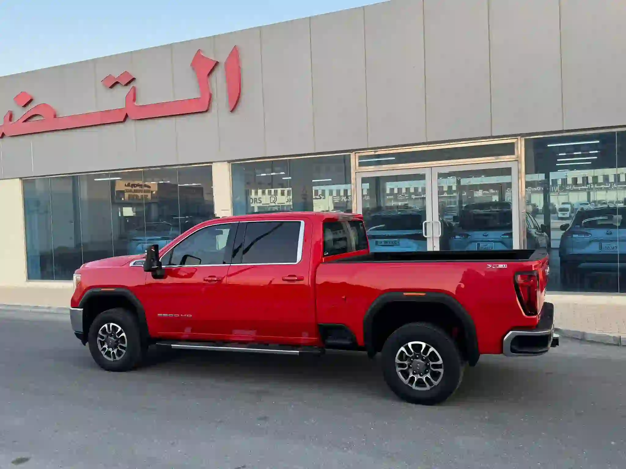 GMC Sierra 2022 - Image 3
