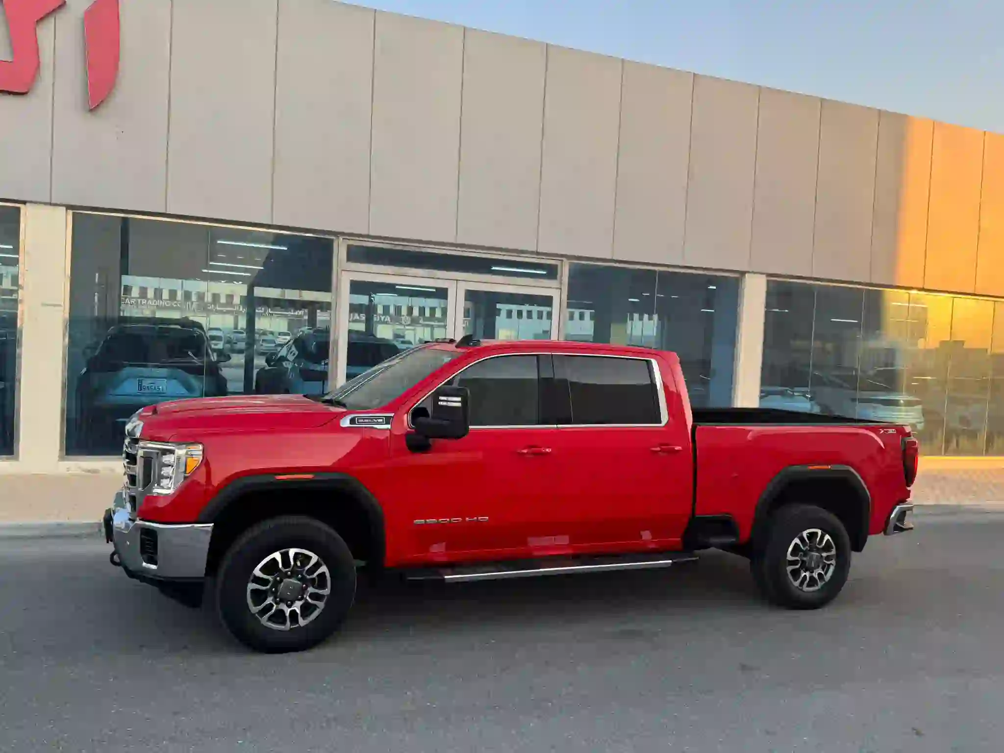 GMC Sierra 2022 - Image 4