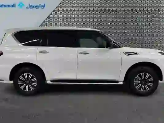 Nissan Patrol 2023 - Image 2