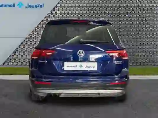 Volkswagen Tiguan 2018 - Image 2