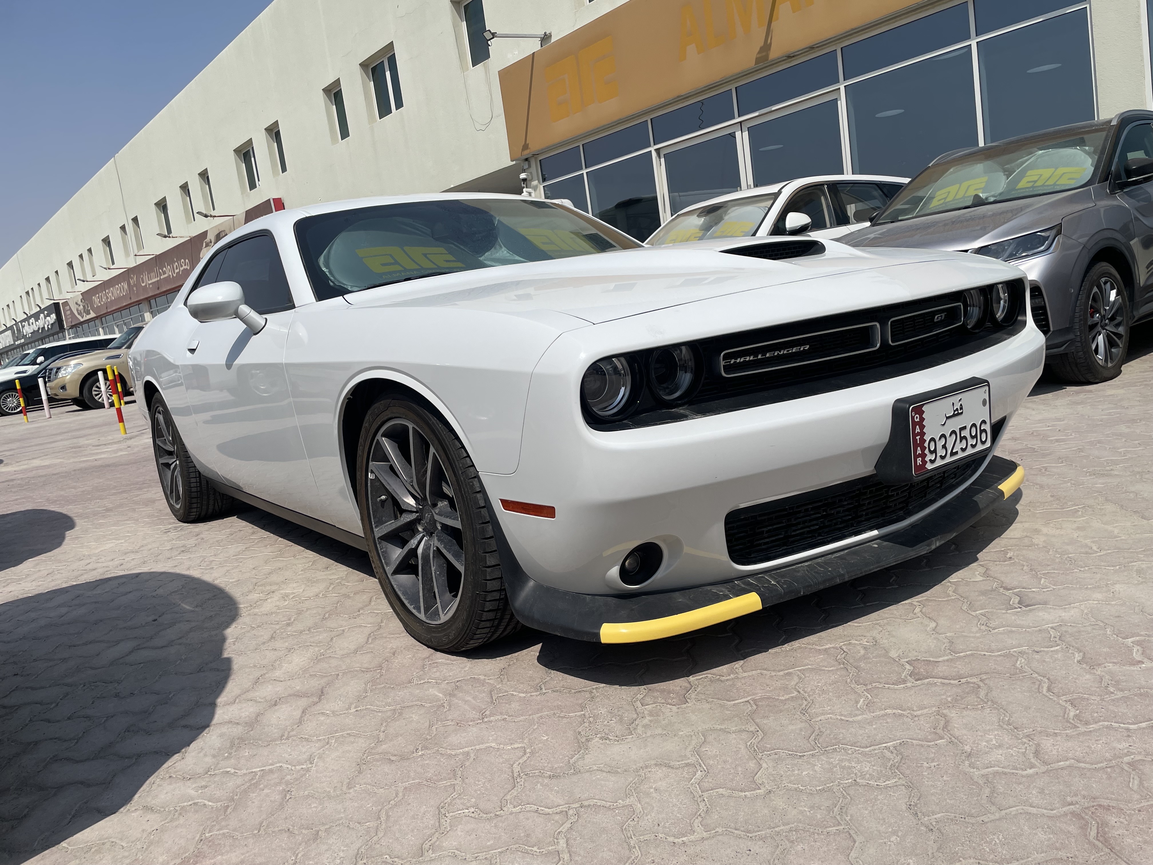 Dodge Challenger GT 2023 - Image 2