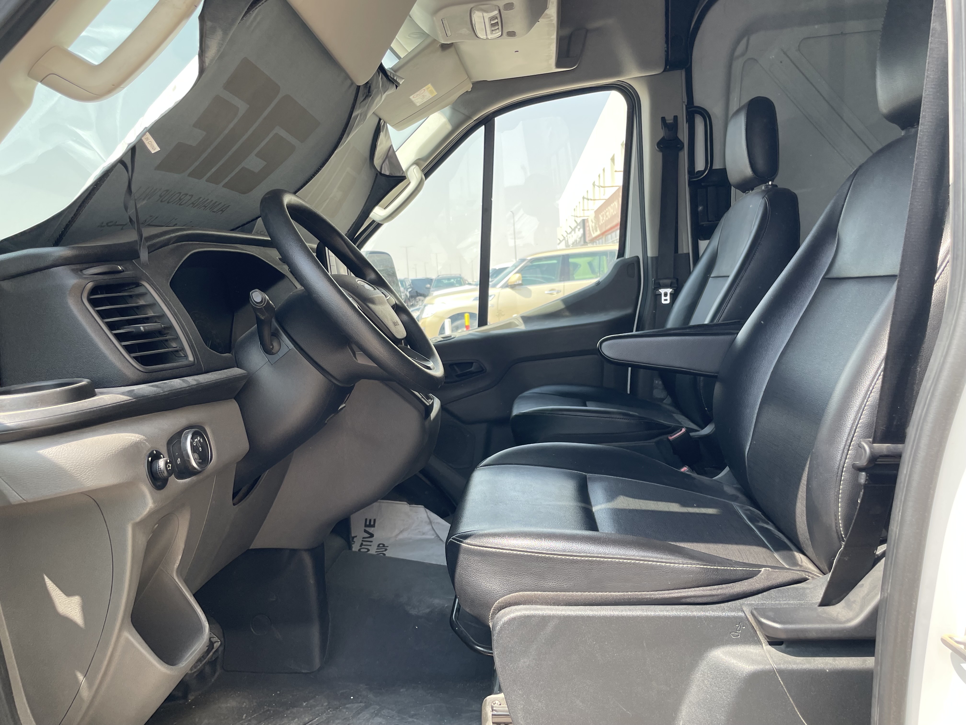 Ford Van 2020 - Image 4