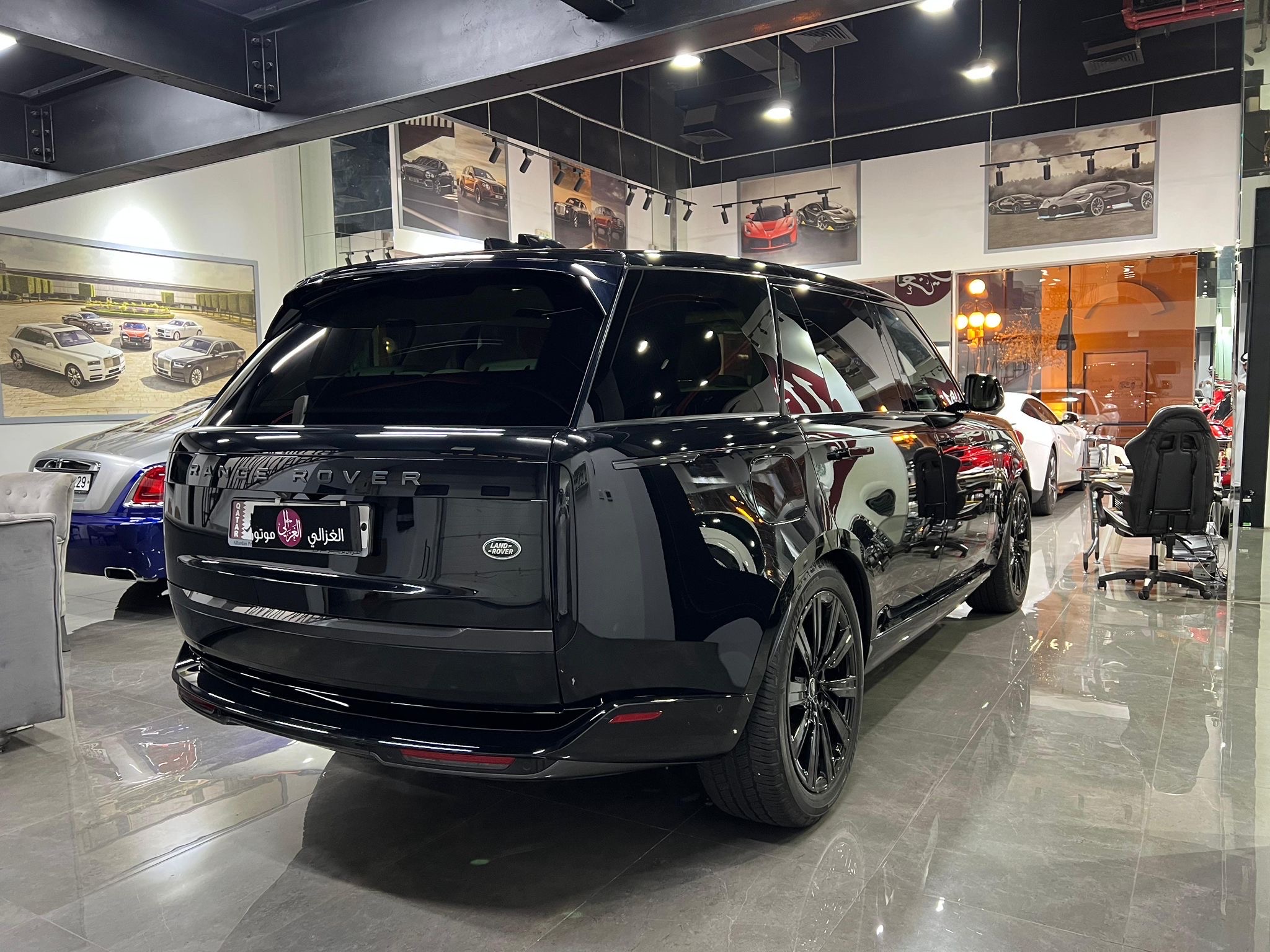 Land Rover Range Vogue 2023 - Image 2