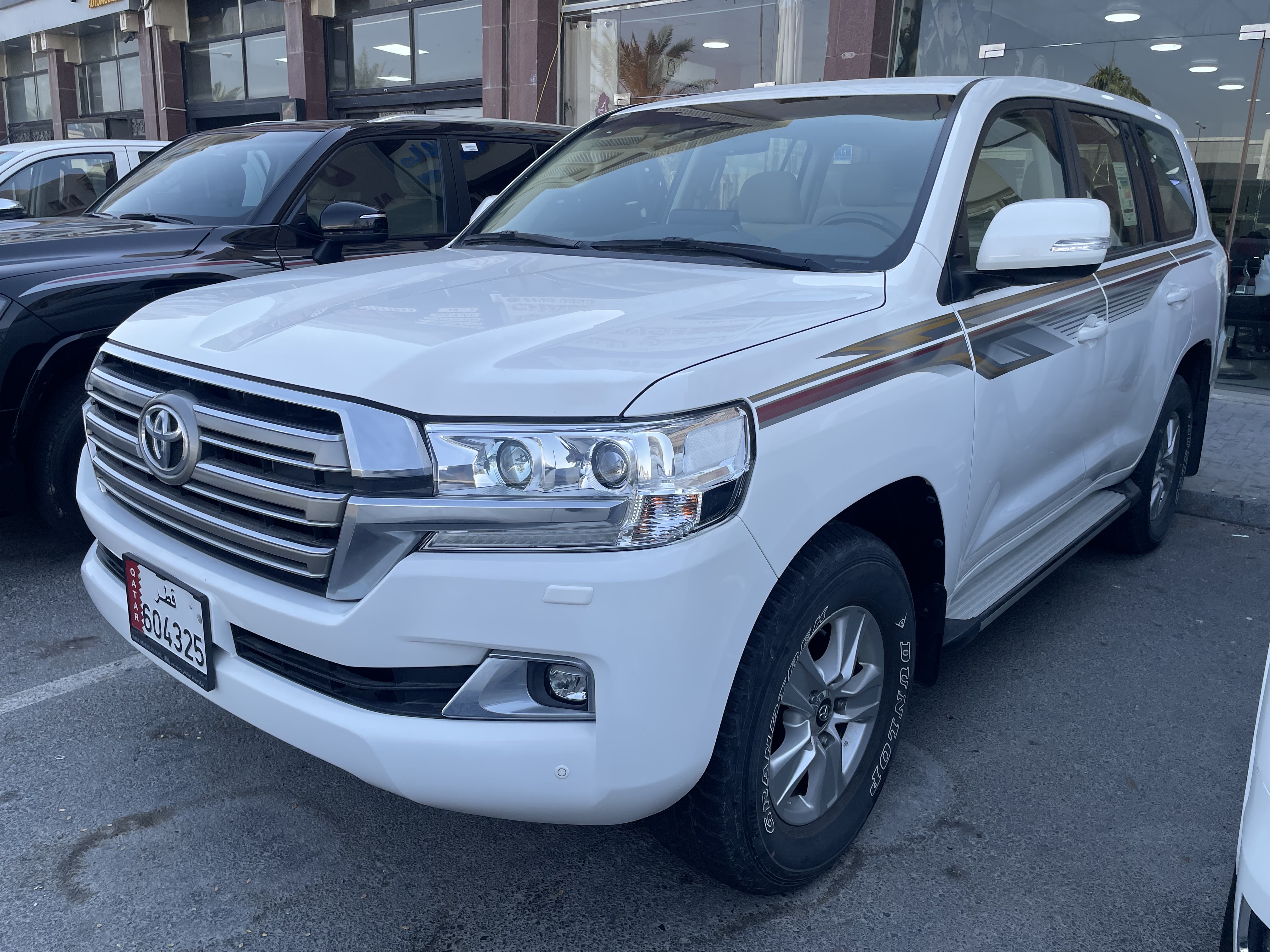 Toyota Land Cruiser GXR Diesel v8 2019 - Image 1