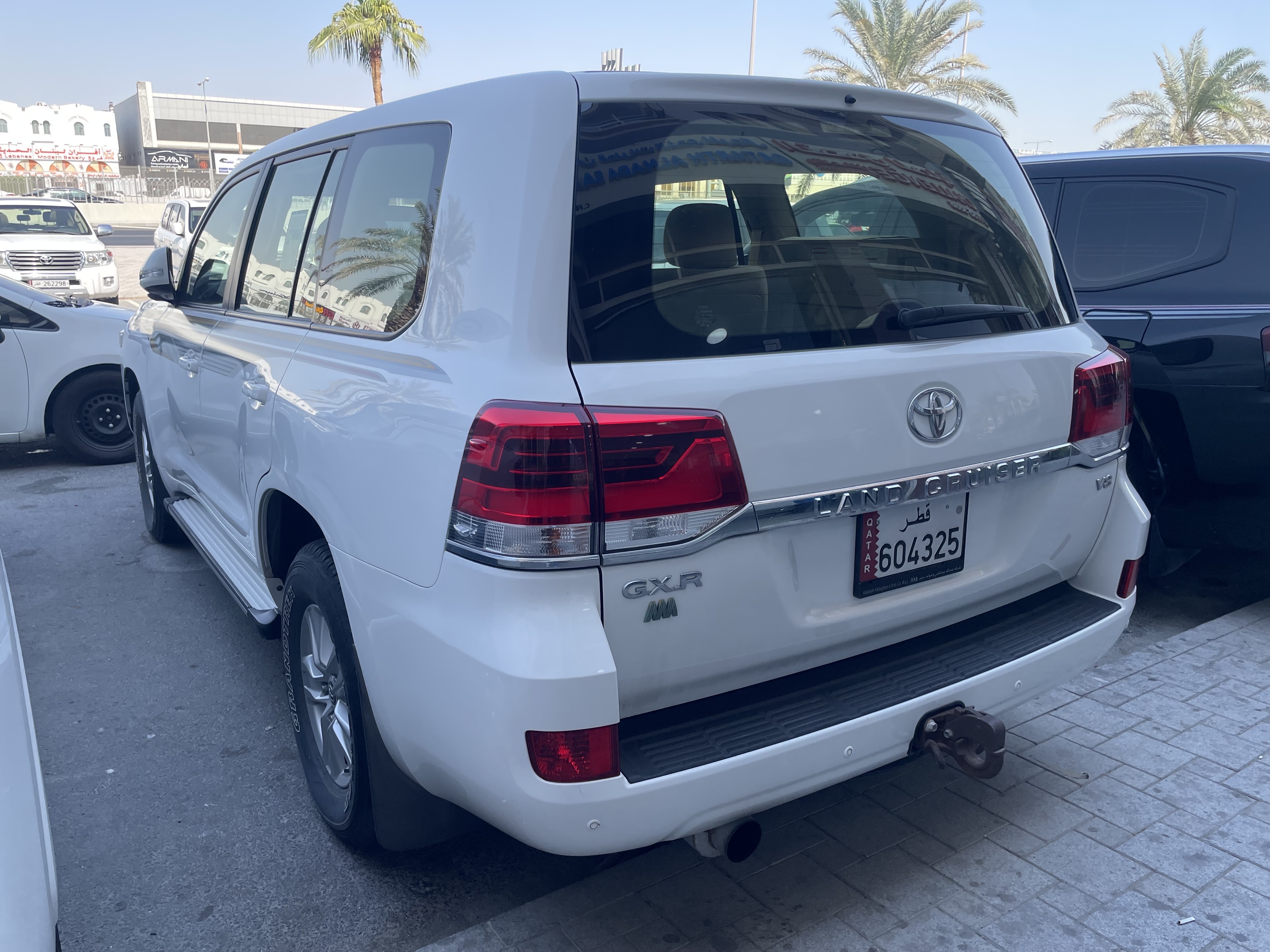 Toyota Land Cruiser GXR Diesel v8 2019 - Image 2