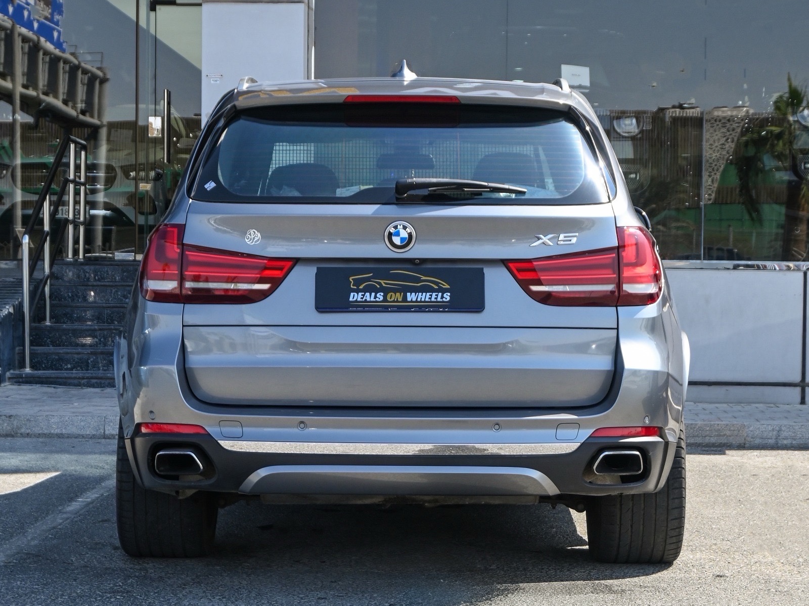 BMW X-Series X5 ( 50i ) 2016 - Image 4