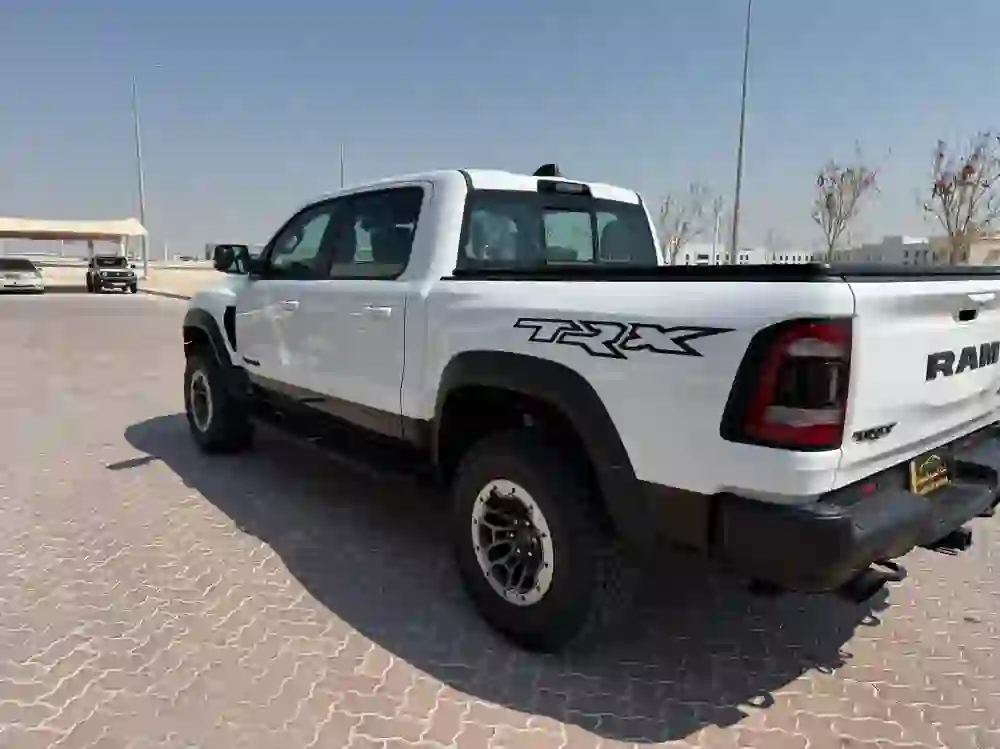 دودج رام 2021 - Image 4