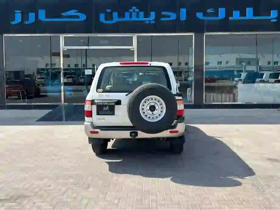تويوتا لاند كروزر في اكس ار 2006 - Image 4