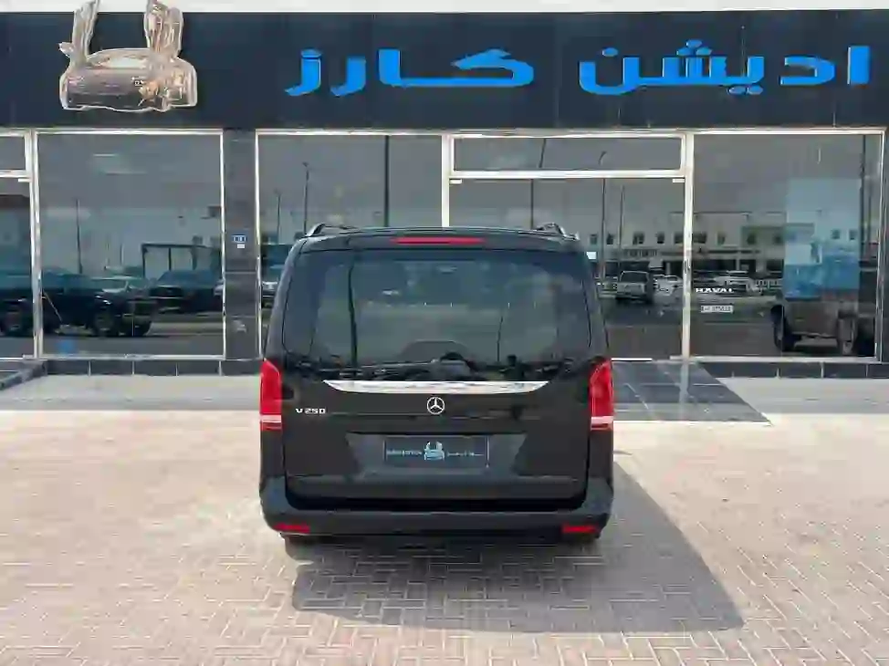 مرسيدس بنز V-Class 250 2019 - Image 4