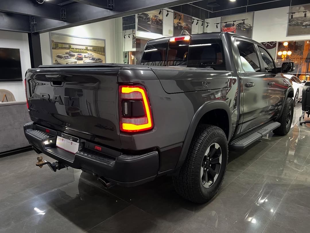 Dodge Ram Rebel 1500 2021 - Image 2