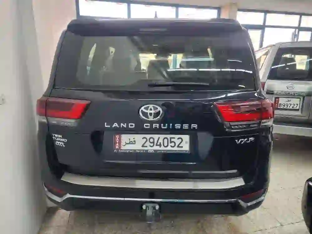 Toyota Land Cruiser VX.R 2024 - Image 2