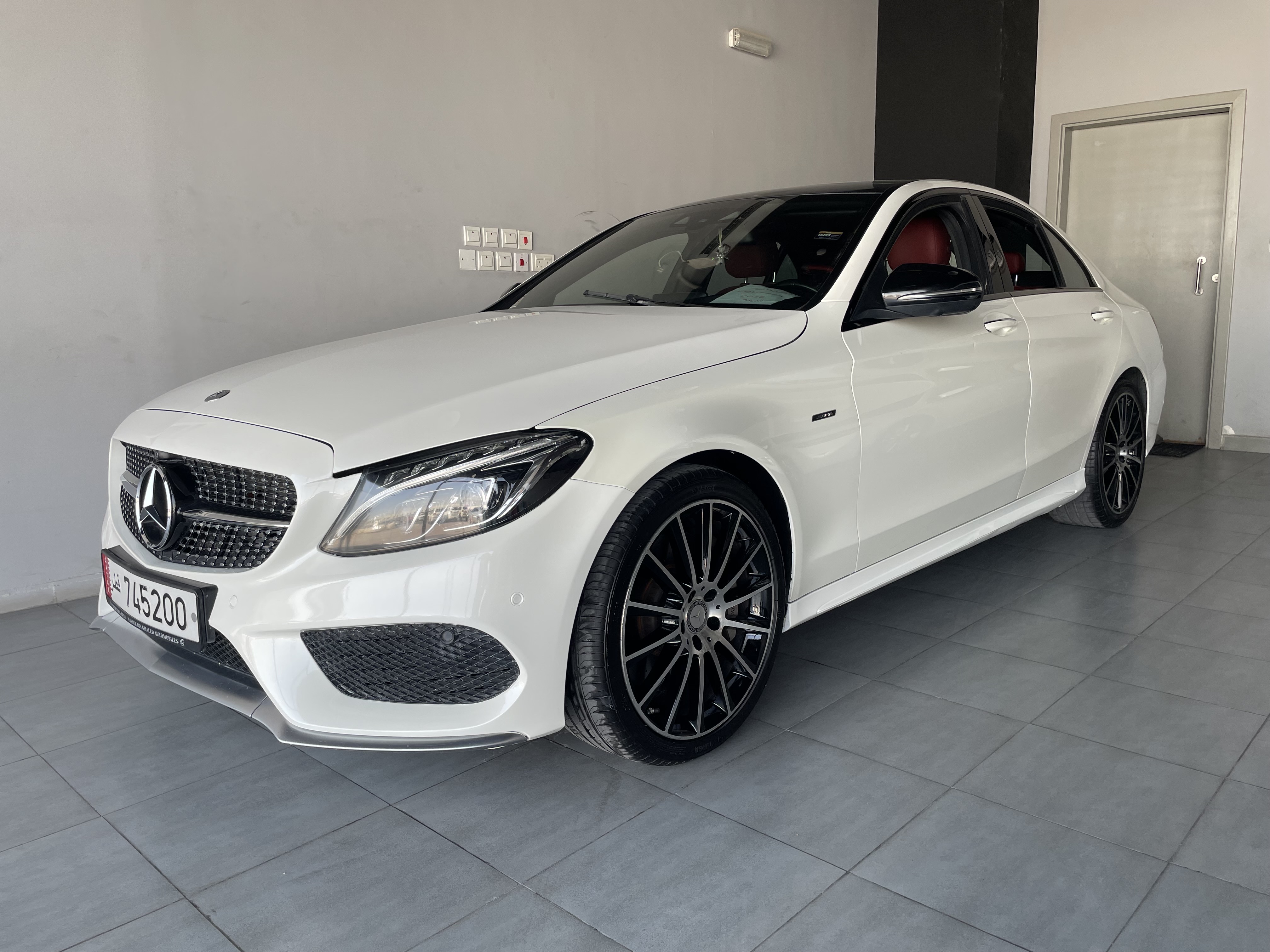 Mercedes-Benz C-Class Sedan 450 2016 - Image 1