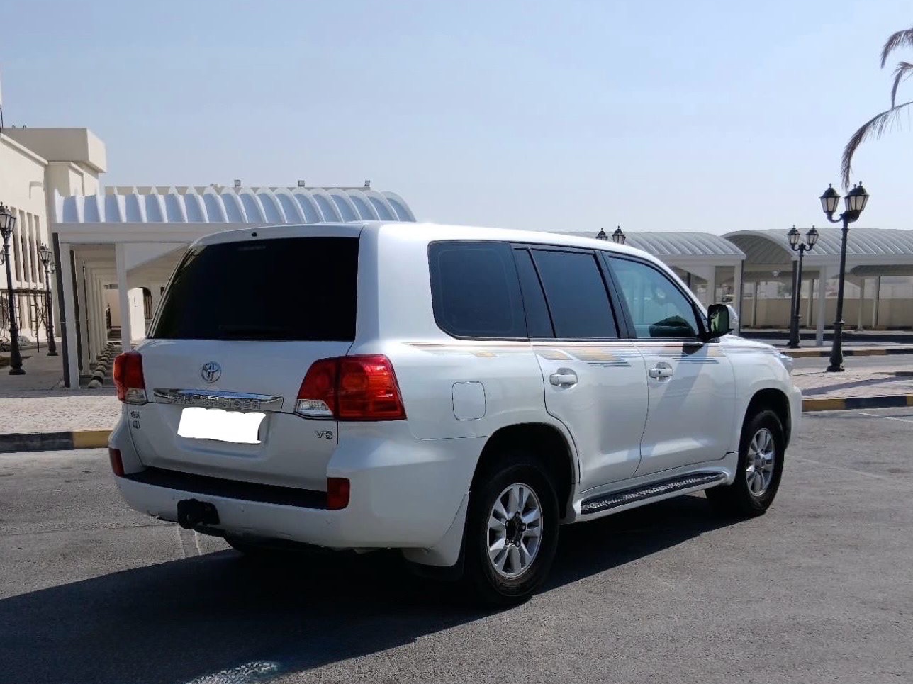 Toyota Land Cruiser GX 2014 - Image 2