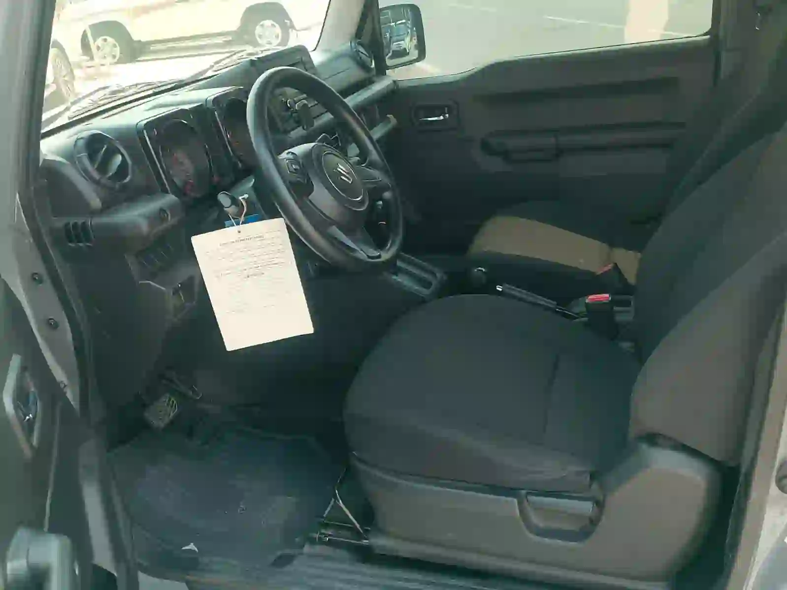 Suzuki Jimny 2021 - Image 3