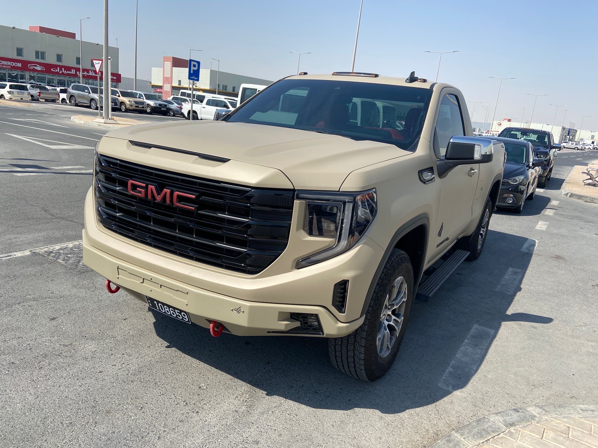 GMC Sierra Elevation  2023 - Image 2