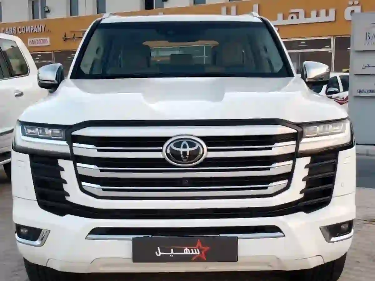 تويوتا لاند كروزر في اكس ار 2022 - Image 1