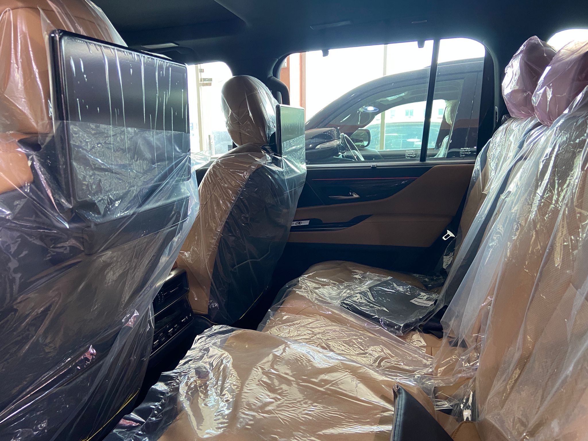 Lexus LX 600 2025 - Image 4