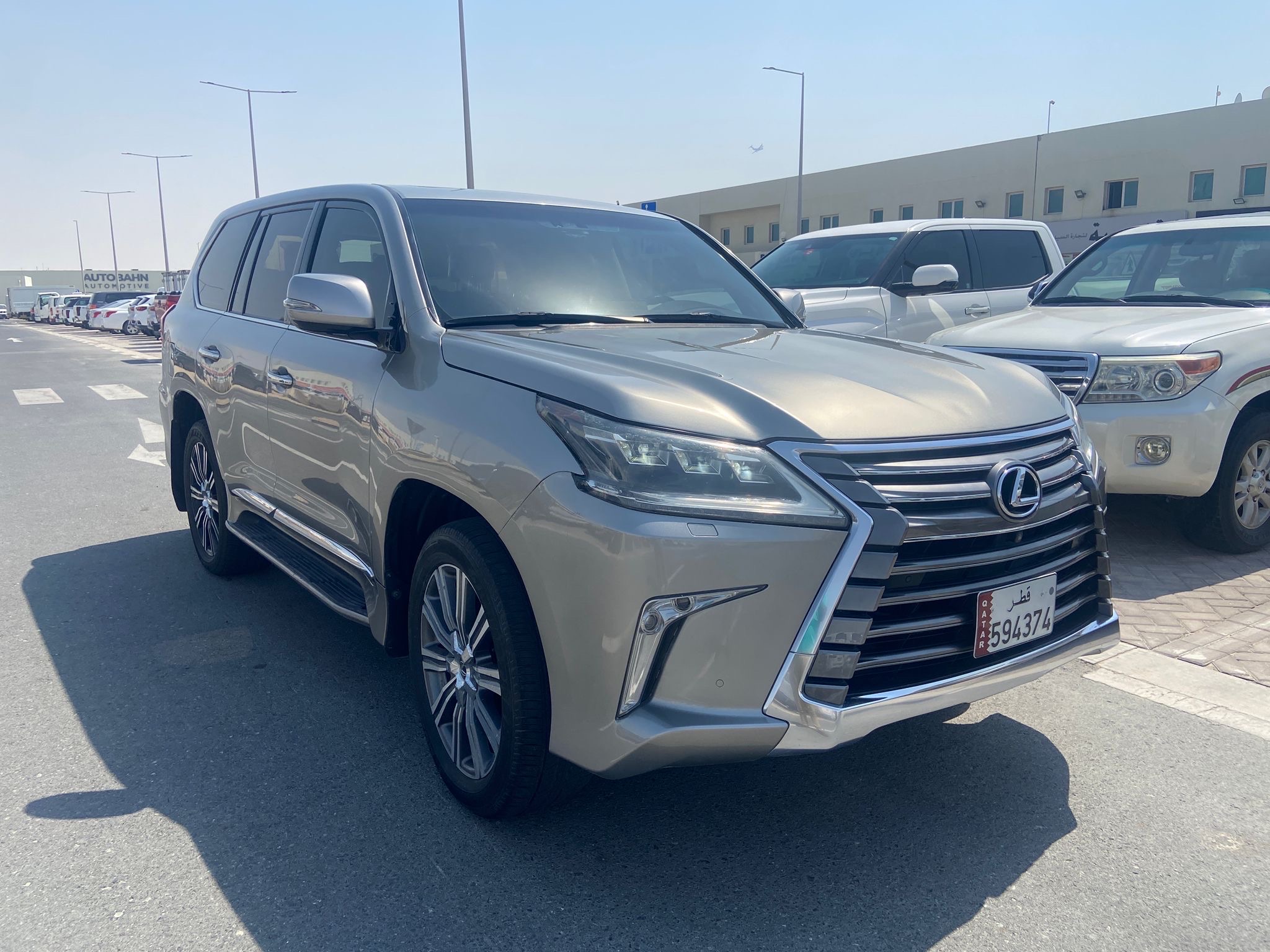 Lexus LX 570 S 2016