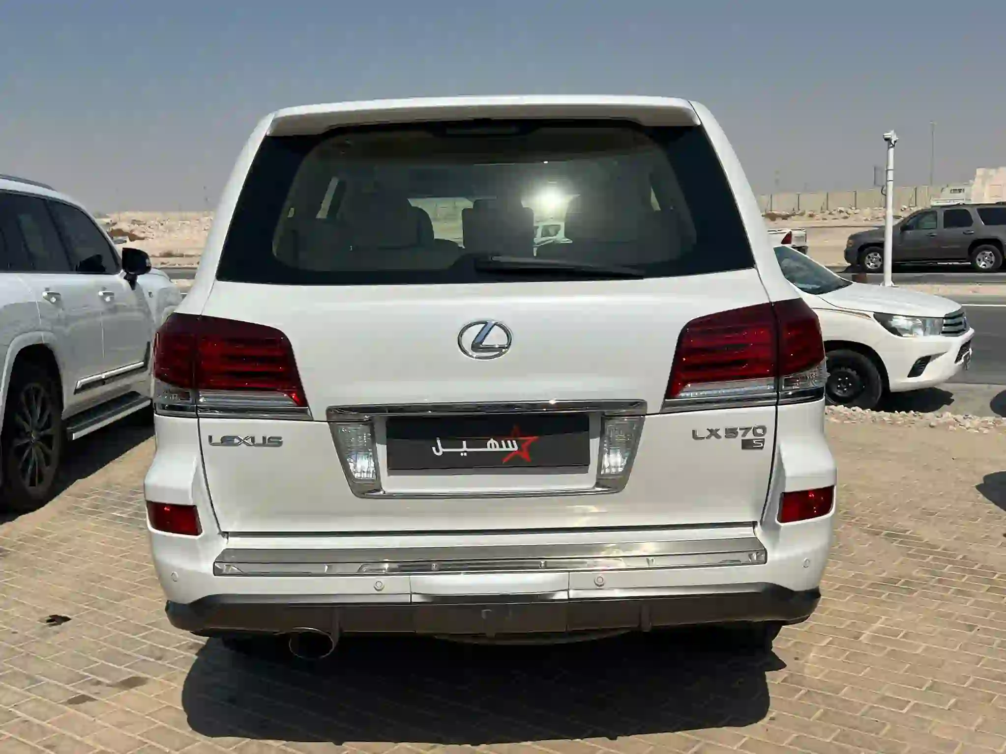 لكزس ال اكس 570 2015 - Image 3