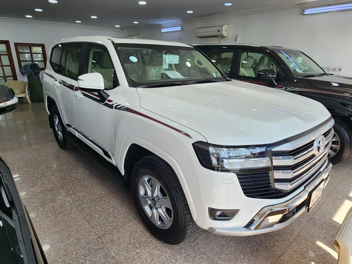 Toyota Land Cruiser GX.R 2025