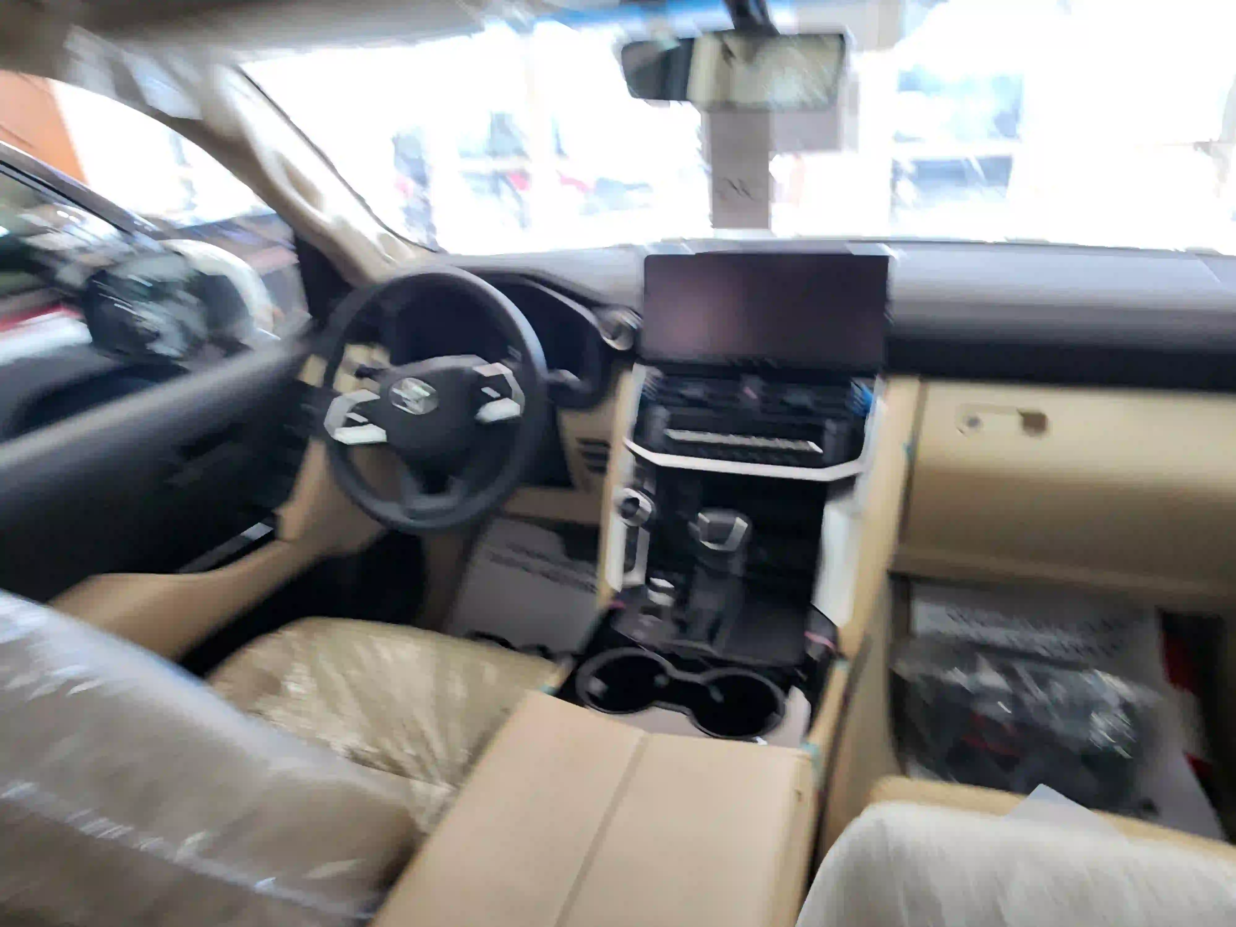 Toyota Land Cruiser GX.R 2025 - Image 3